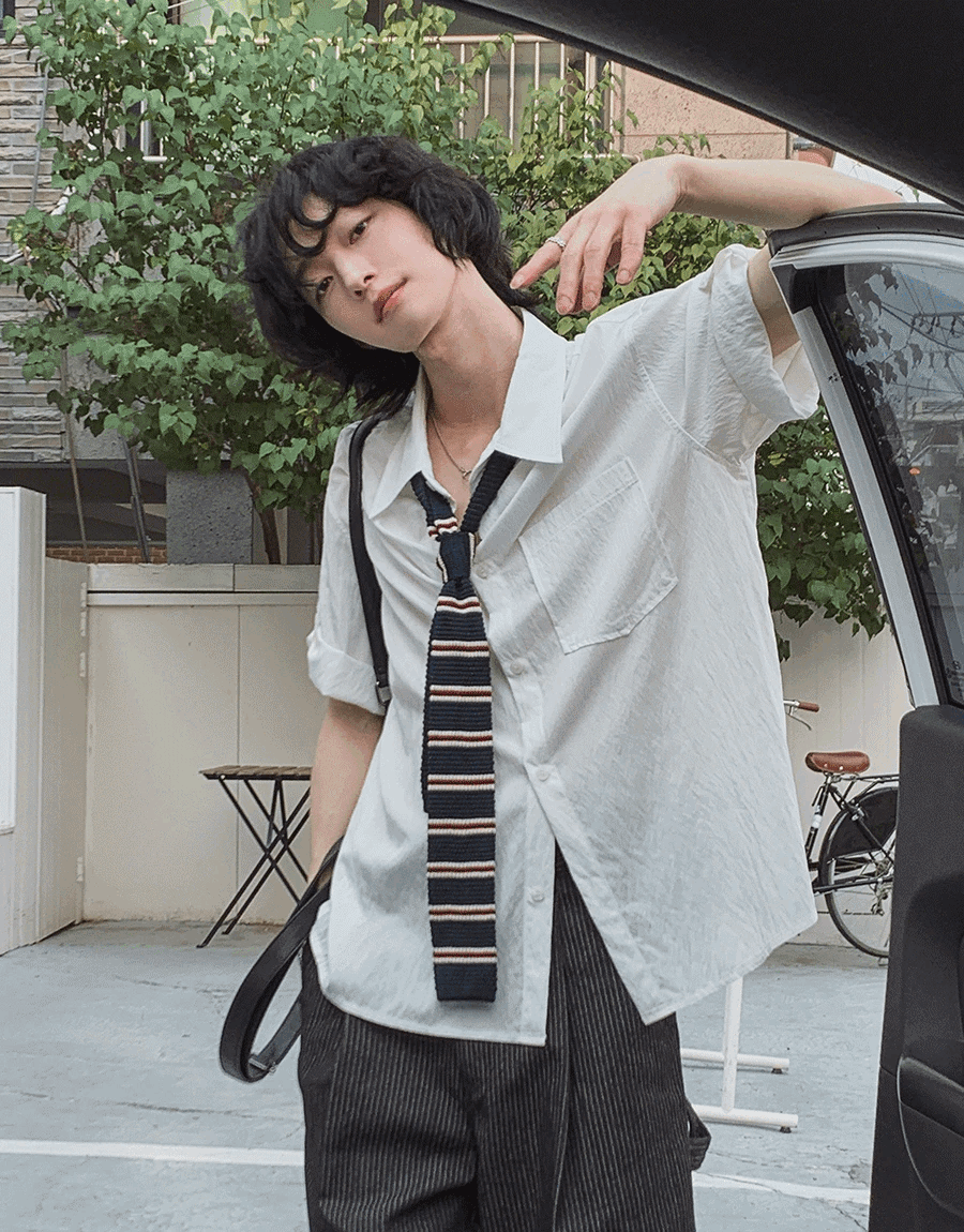 Looking捲袖短袖襯衫