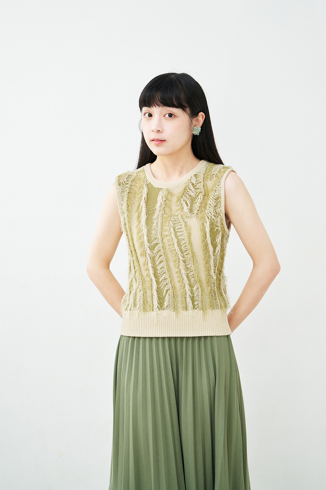 (限量)溫柔是有形的！麻觸感流蘇上衣(兩色-奶油綠)