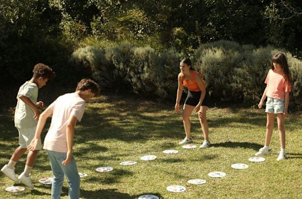 嗒寶 巨大版 Dobble Giant 英文版