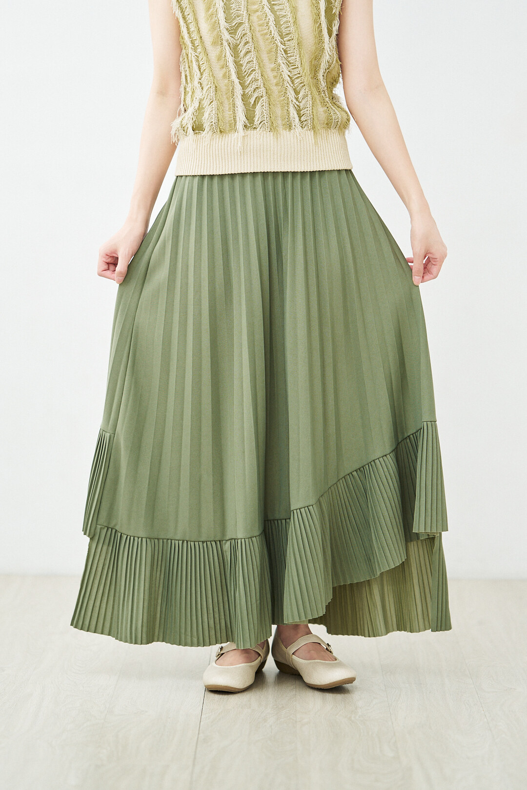 揺れる層！不對稱荷葉邊百褶裙(兩色-薄荷)