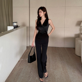 緞面拼接 V領高腰連身褲