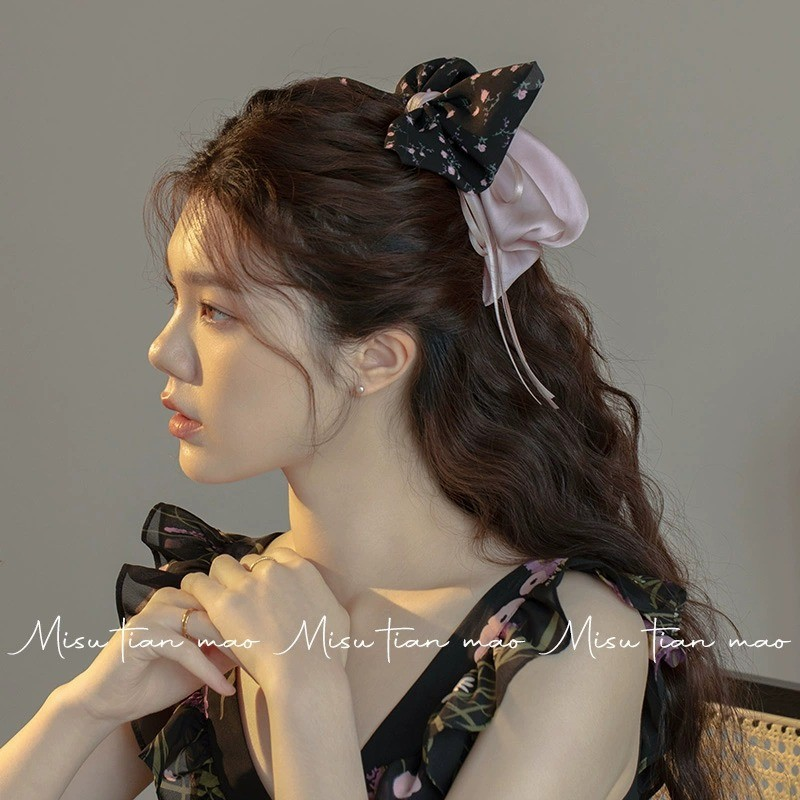 Elegant Floral Ribbon Ponytail Claw Clip