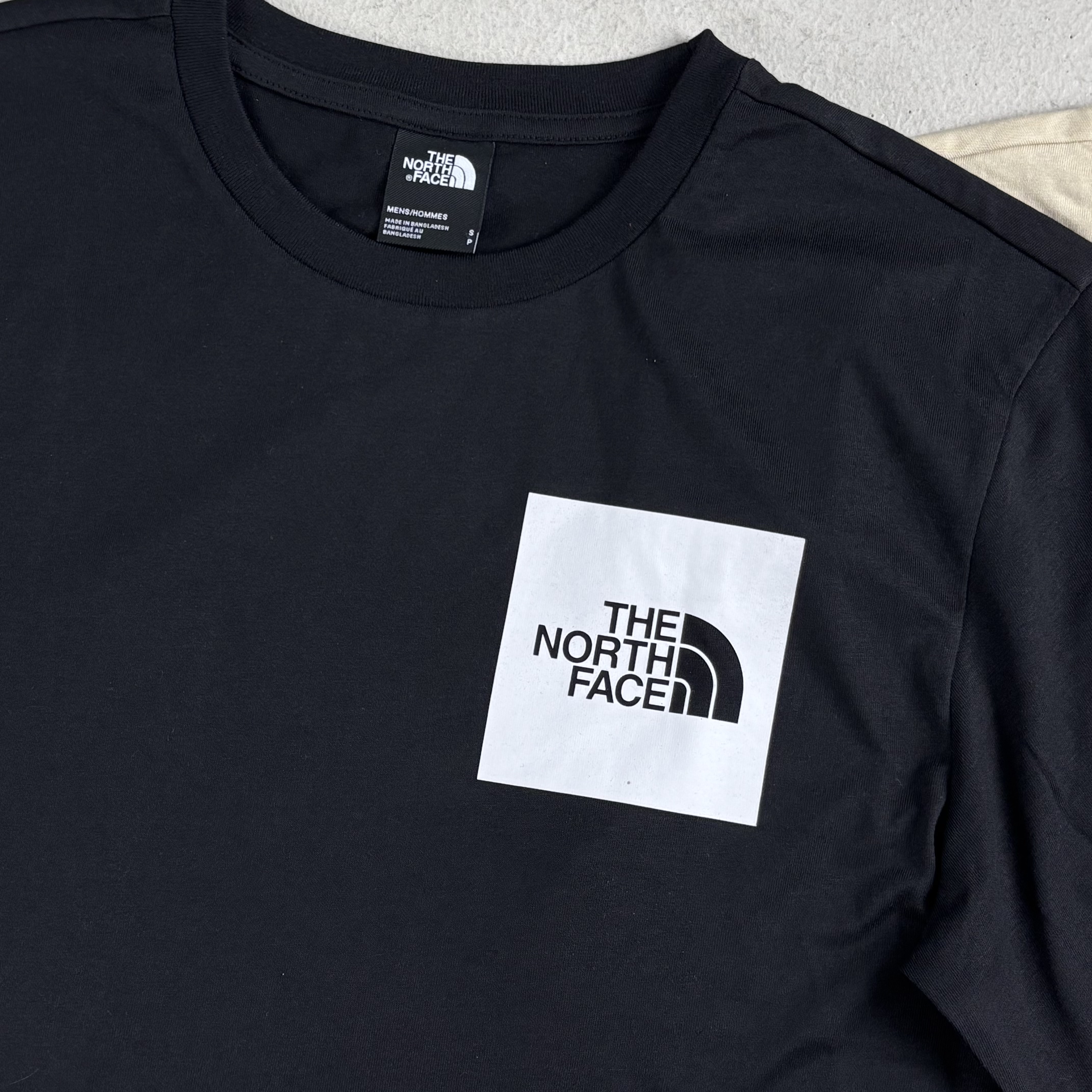 The North Face 白格短袖 黑/棕【NF0A8A6M】