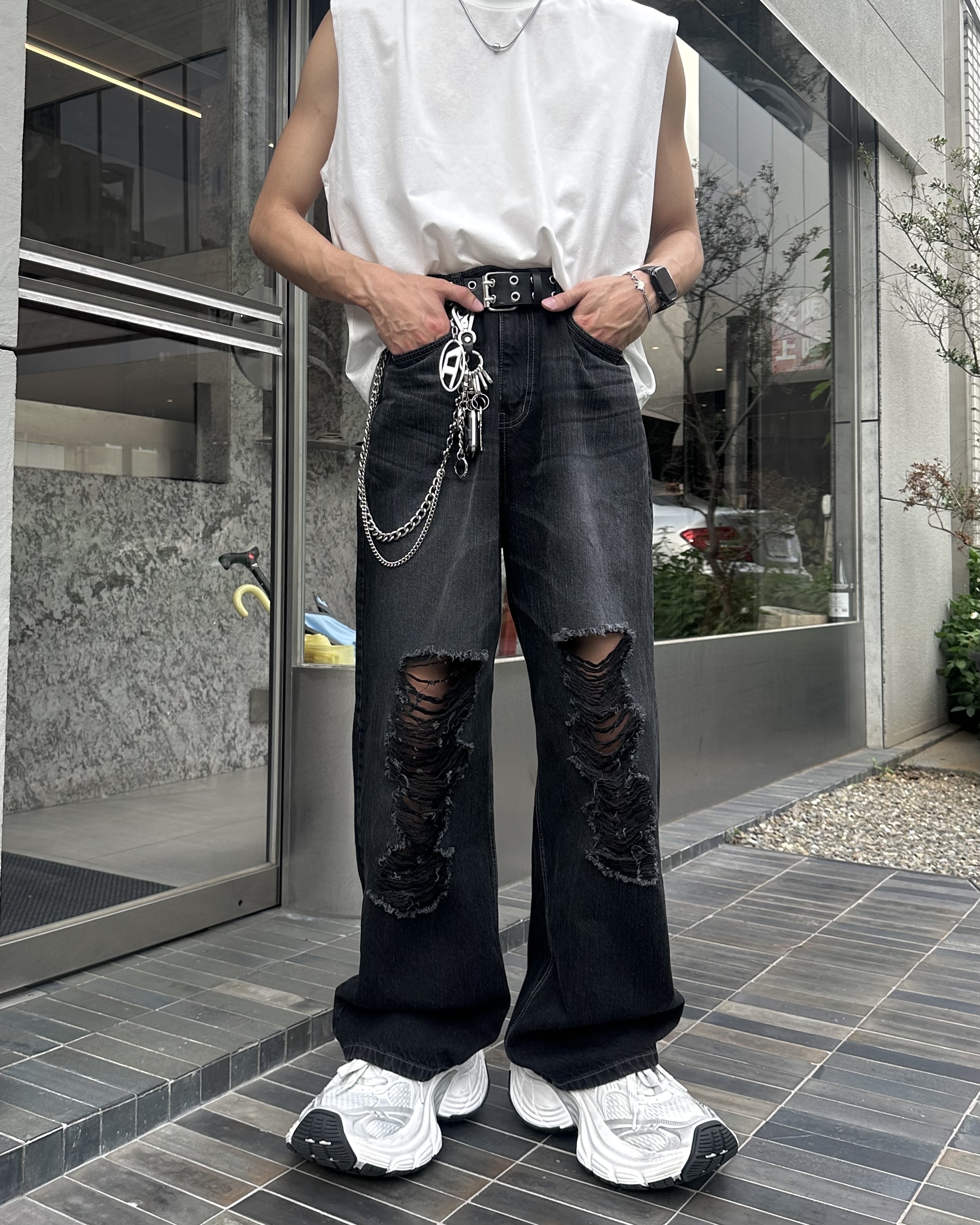 𝐇·𝐓·𝐒 韓國 ON字母 十字架設計 復古水洗 刷破 直筒 牛仔褲 長褲