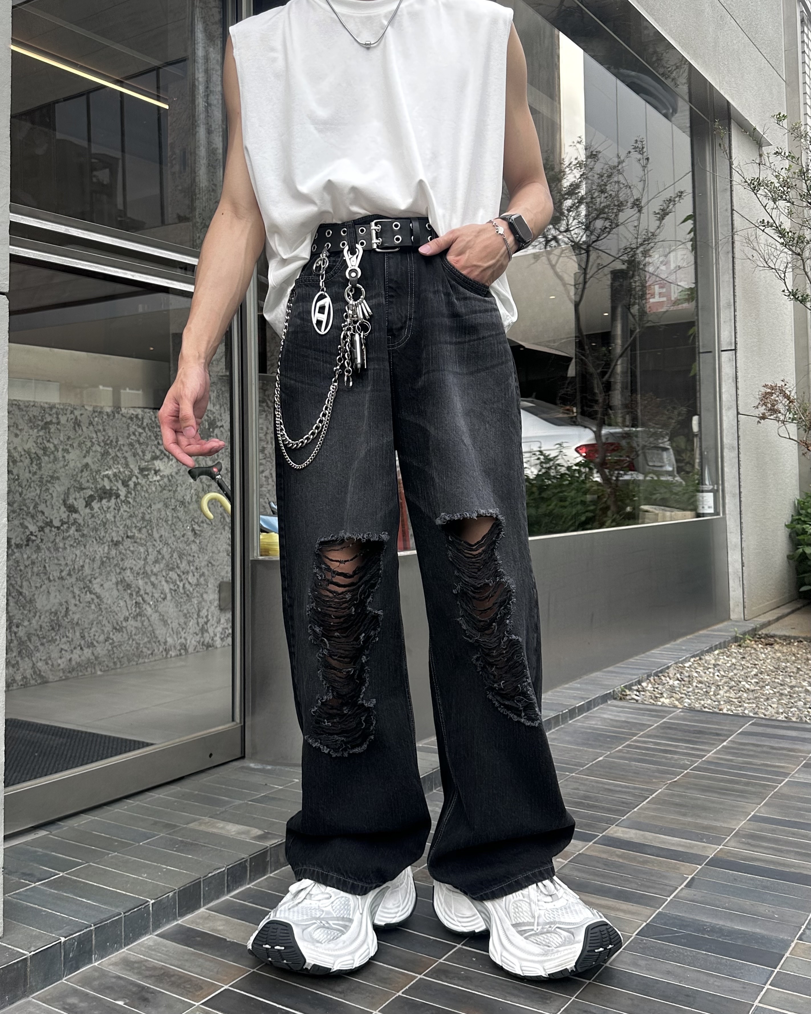 𝐇·𝐓·𝐒 韓國 ON字母 十字架設計 復古水洗 刷破 直筒 牛仔褲 長褲