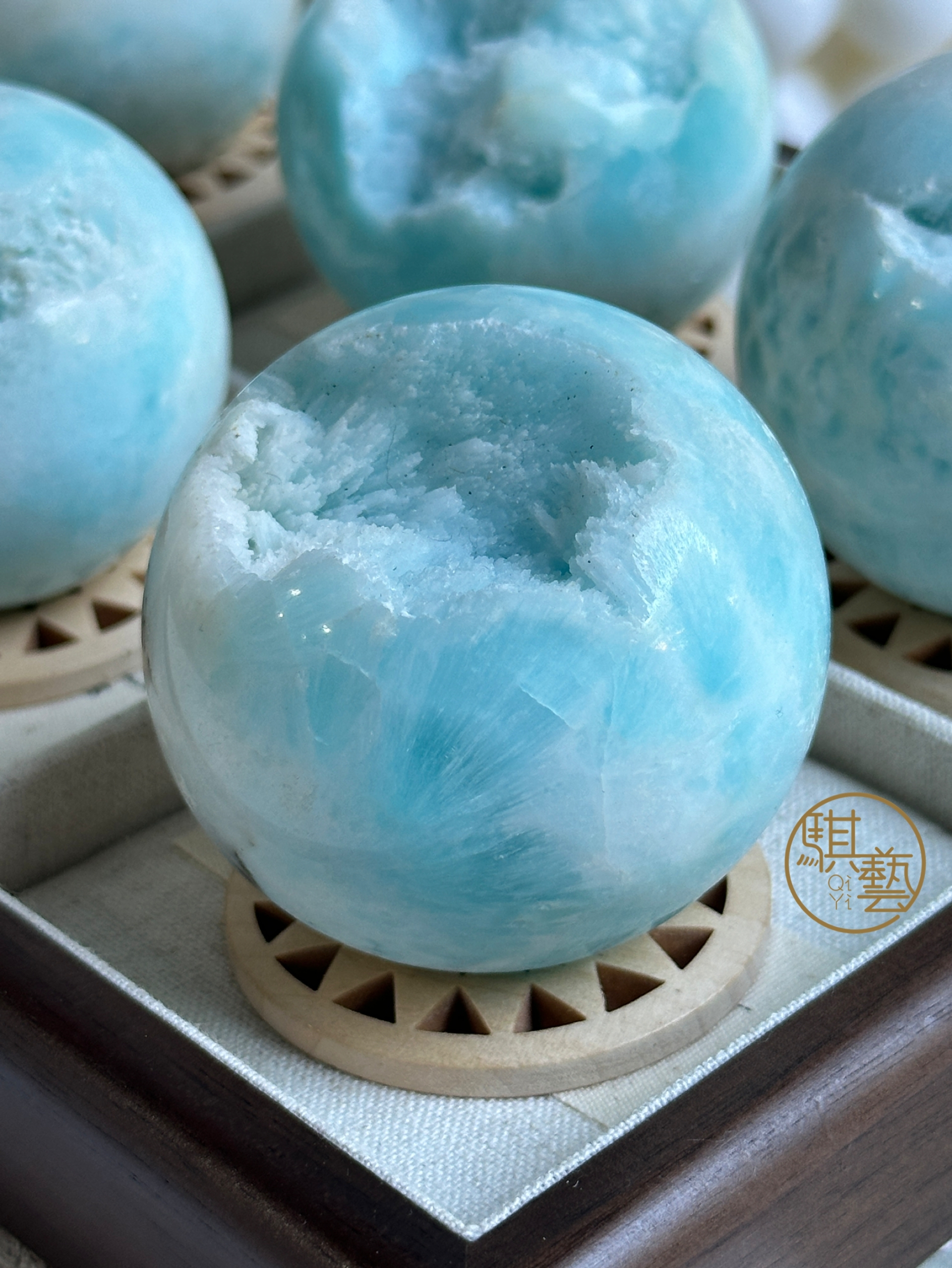 高品異極礦球｜開啟直覺與高頻宇宙連結