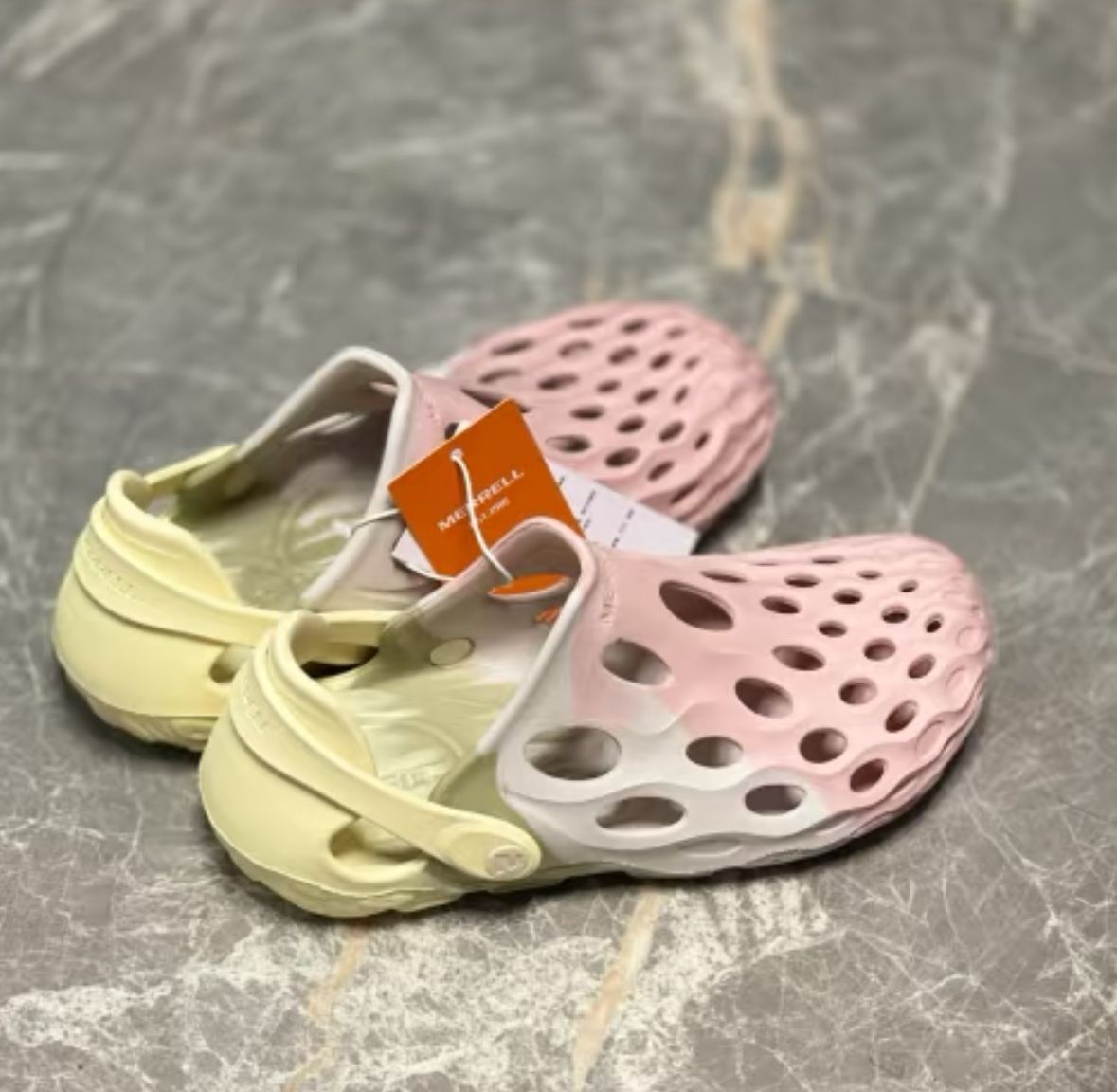 【預購】MERRELL Hydro Moc G060508 女裝洞洞鞋