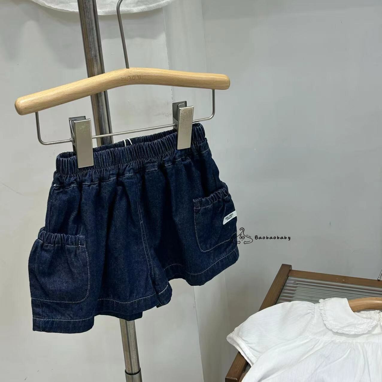 雙口袋牛仔短褲