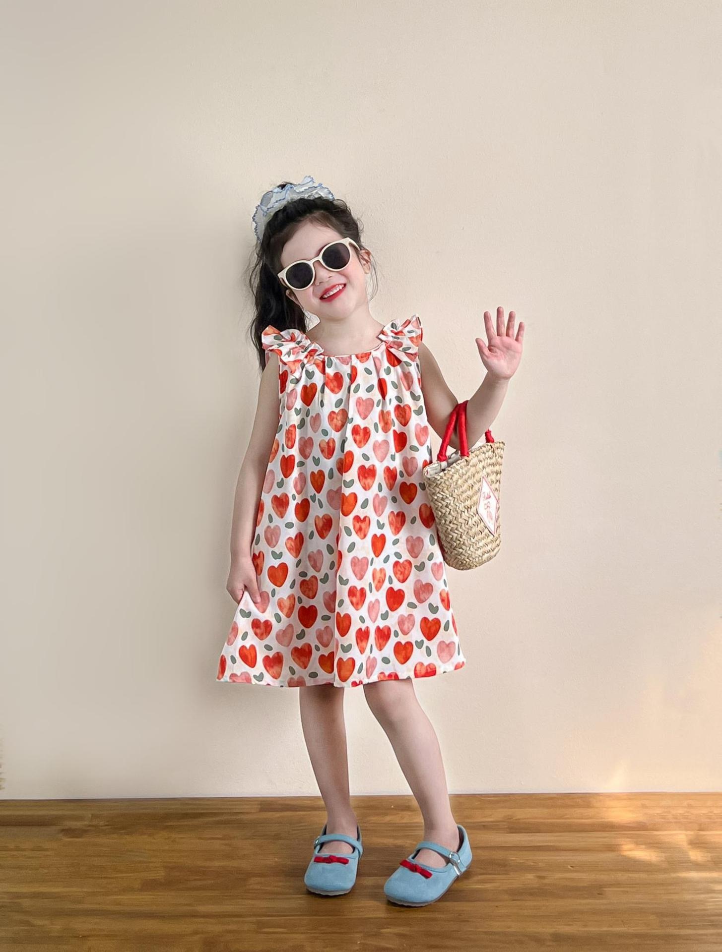 滿滿愛心飛袖洋裝