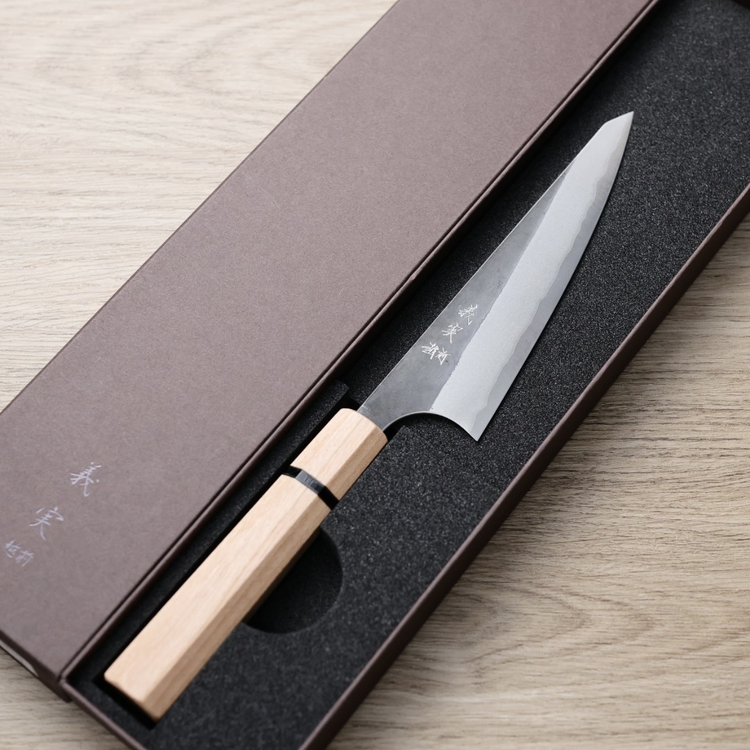 加藤義實 骨刻 150mm 青紙超級鋼 黑打