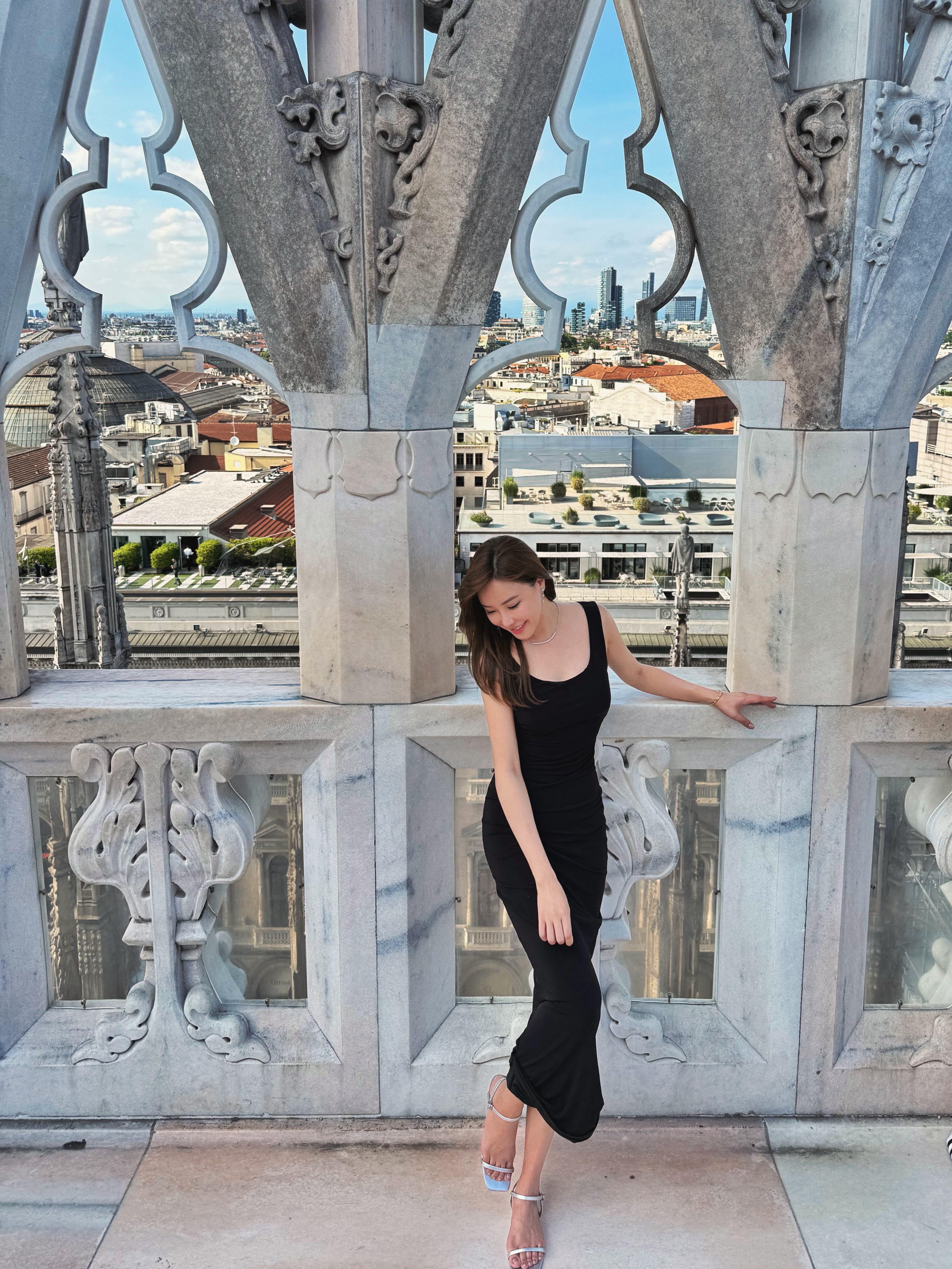 Flare 暮色微光 斜肩抓皺棉質洋裝