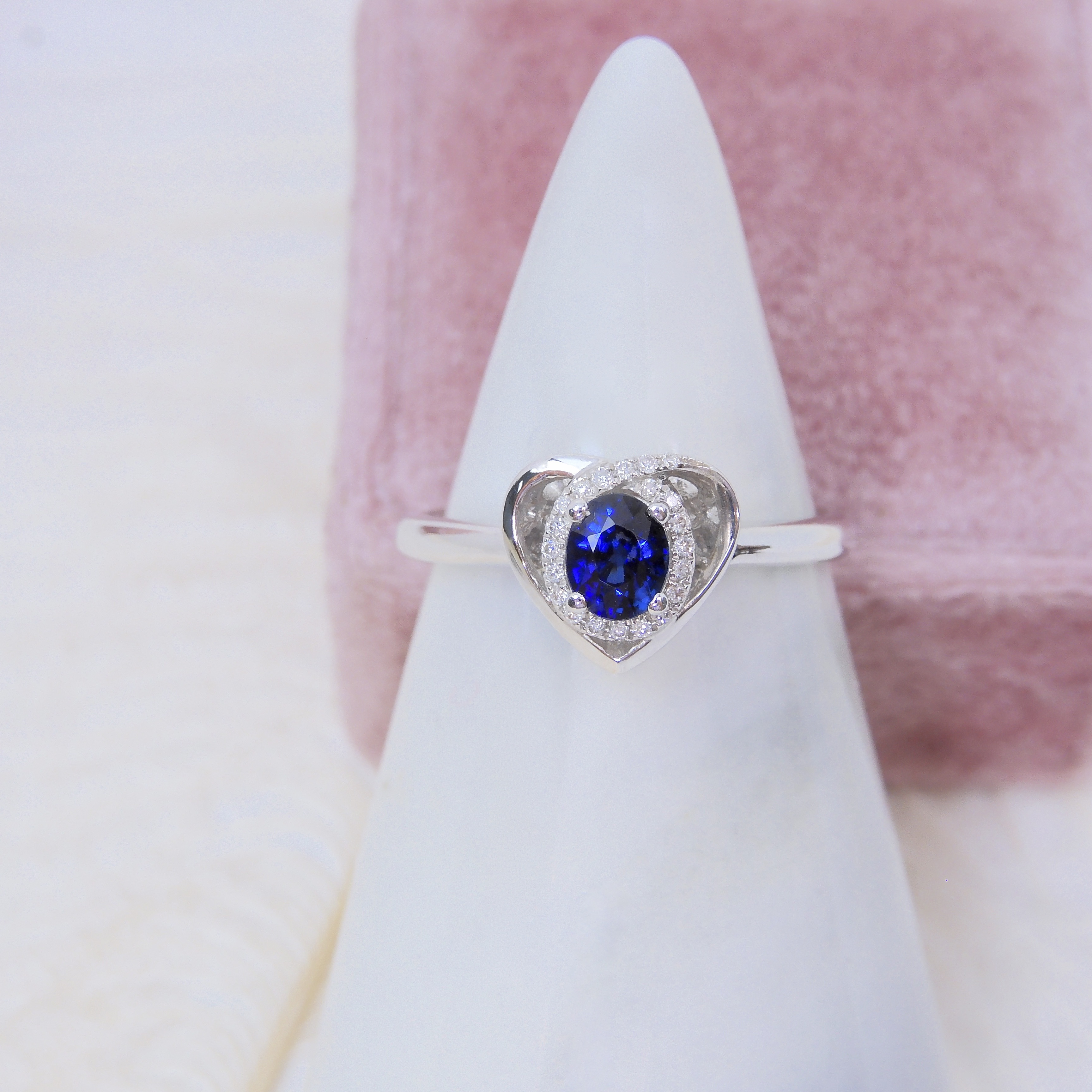 18K金 0.435ct 藍寶石戒指