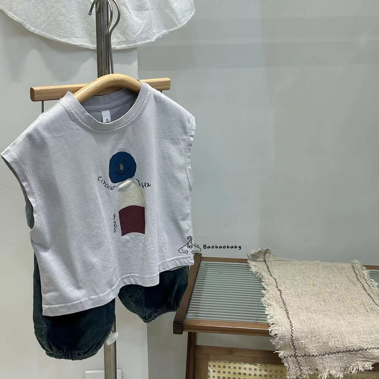 幾何小夥伴無袖TEE