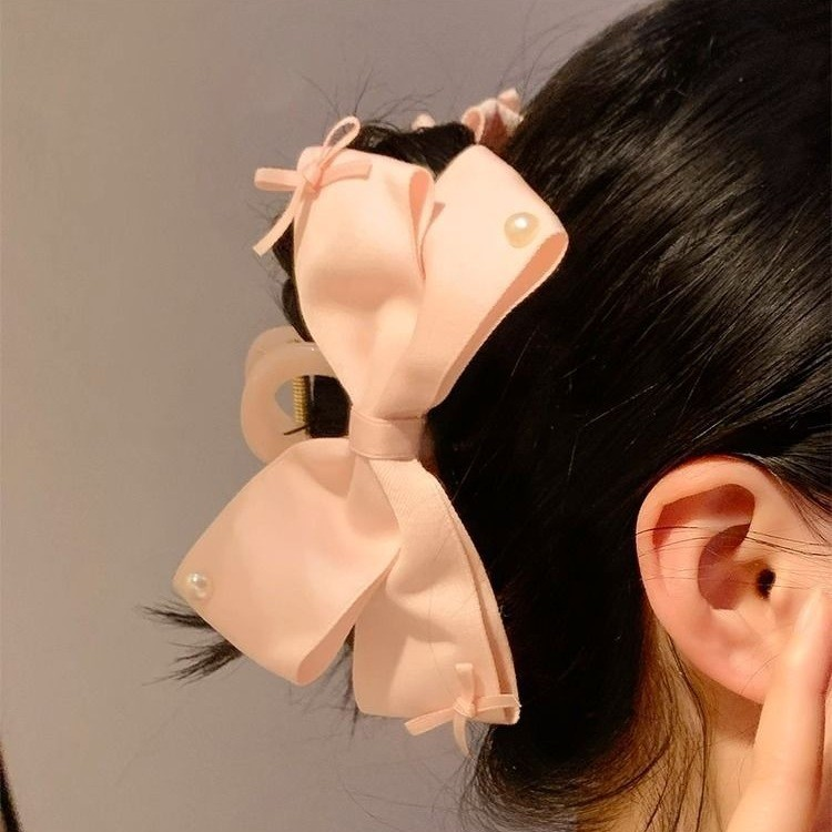 Ballet-Inspired Pearl Bow Fairy Hair Claw