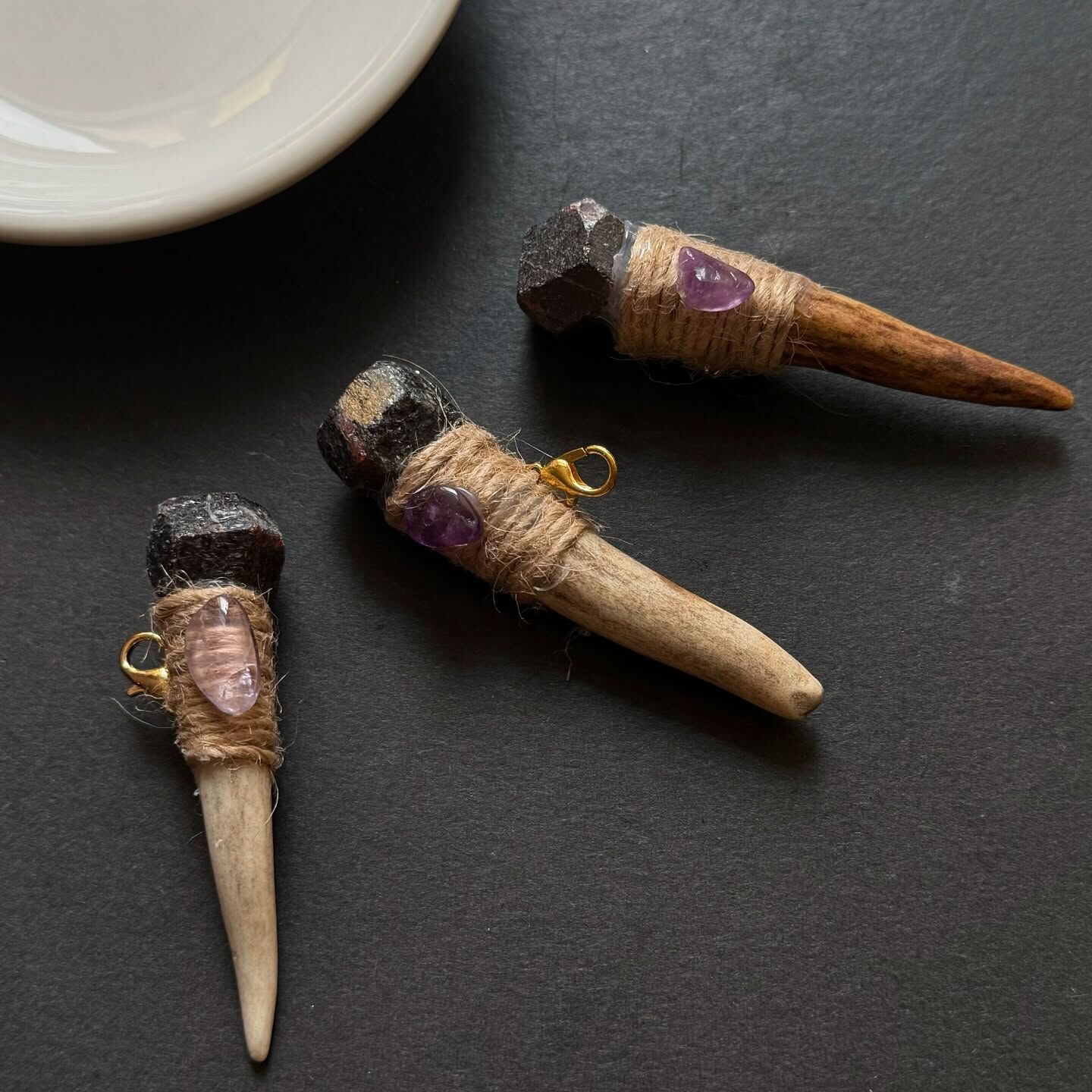 [原石] 石榴石原礦+鹿角 項鍊吊墜