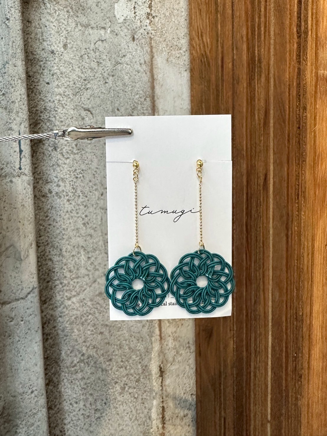 [TUMUGI] 水引花火耳環 | 絲絨綠 | 耳夾 | NO.160