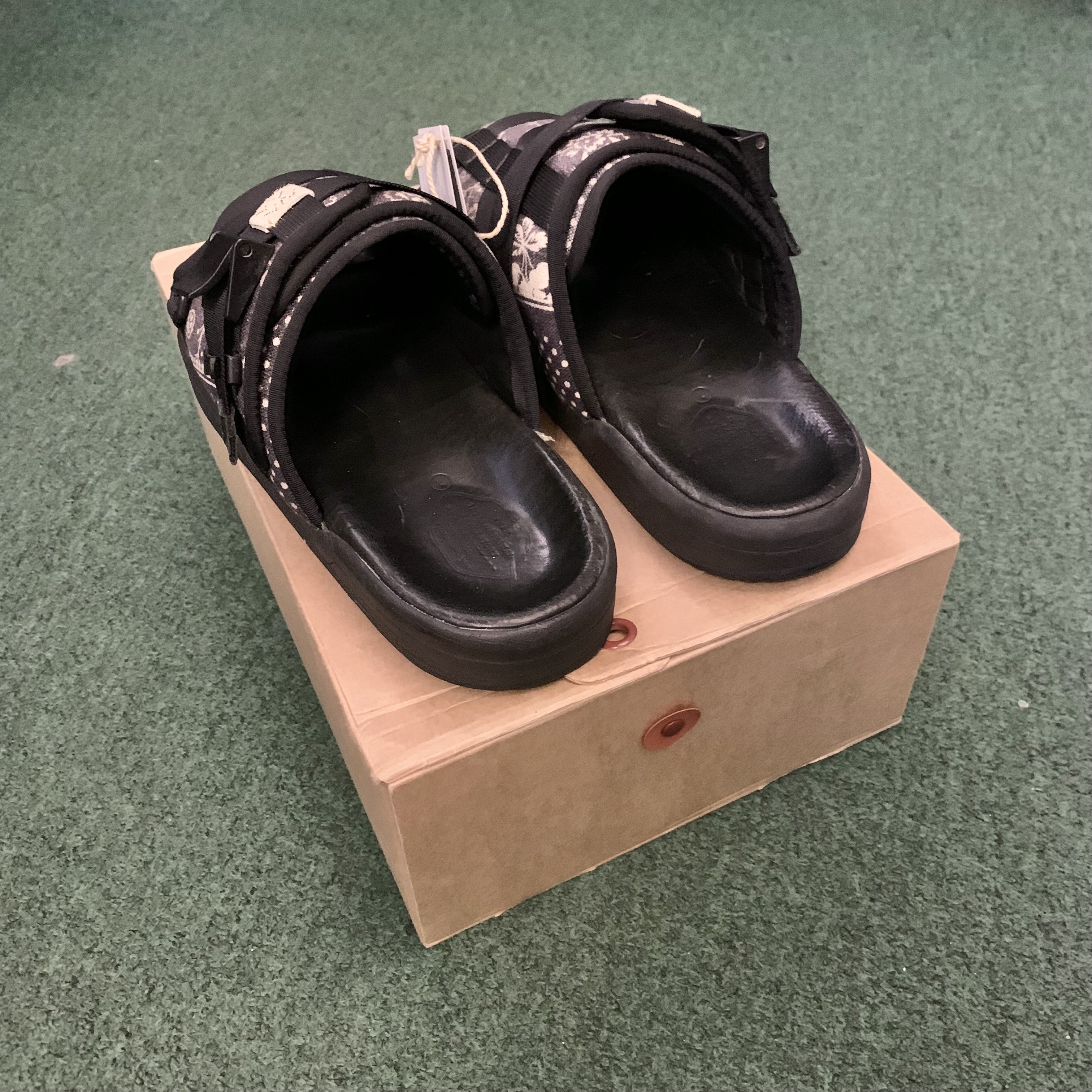 VISVIM ICT CHRISTO BANDANA (( USED B )) 中古 - BLACK SIZE L IN STOCK NOW (現貨發售中)