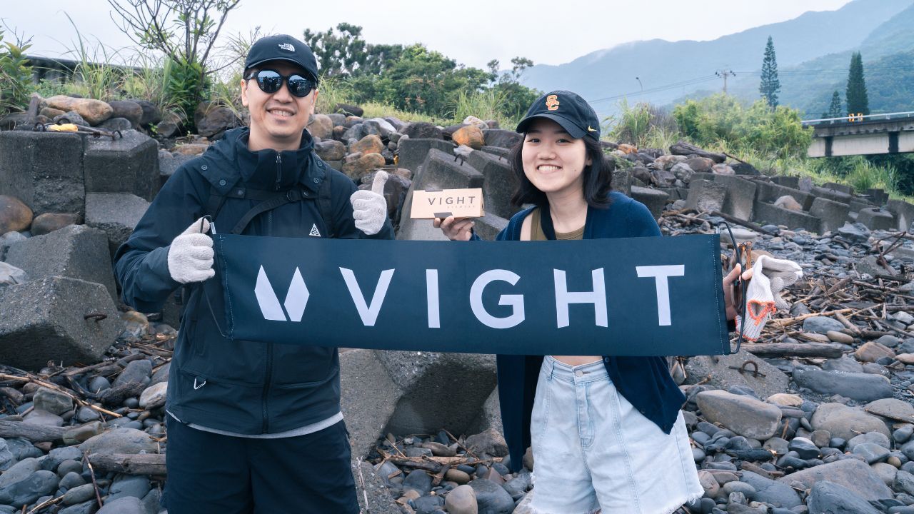 VIGHT墨鏡得獎者合照