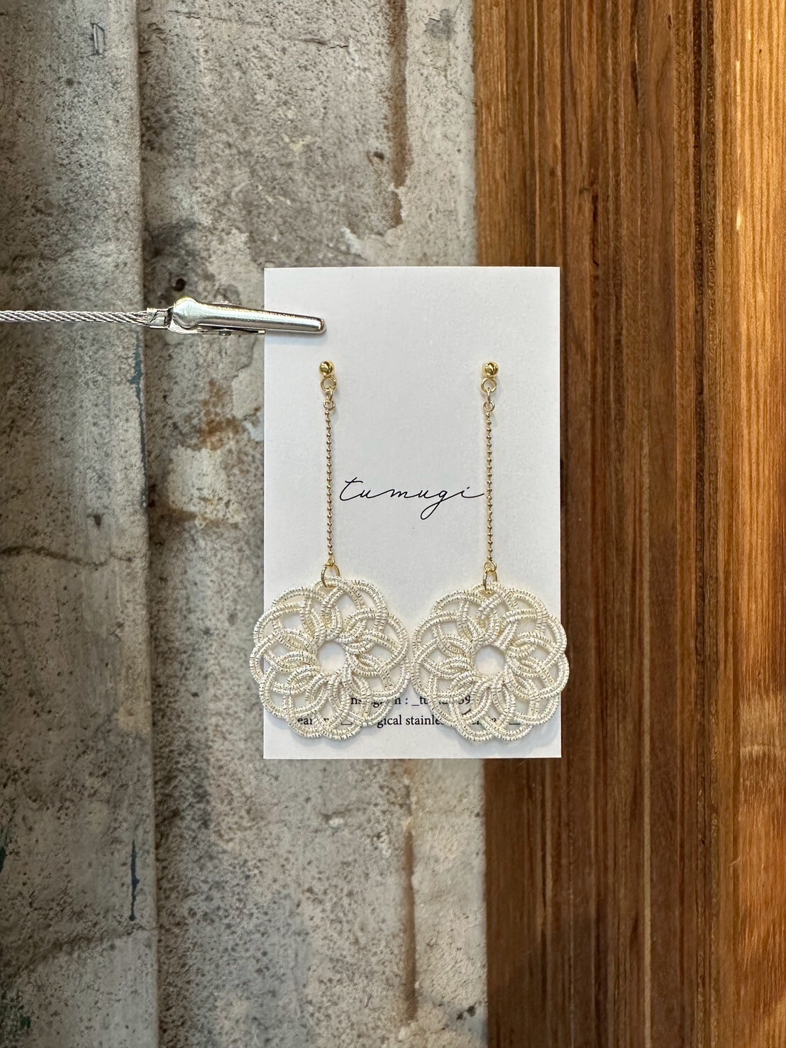 [TUMUGI] 水引花火耳環 | 銀白 | 耳針 | NO.158