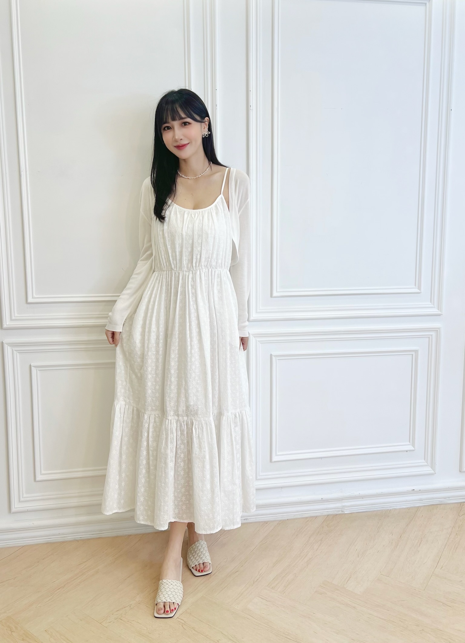 細緻雕花細肩帶傘洋