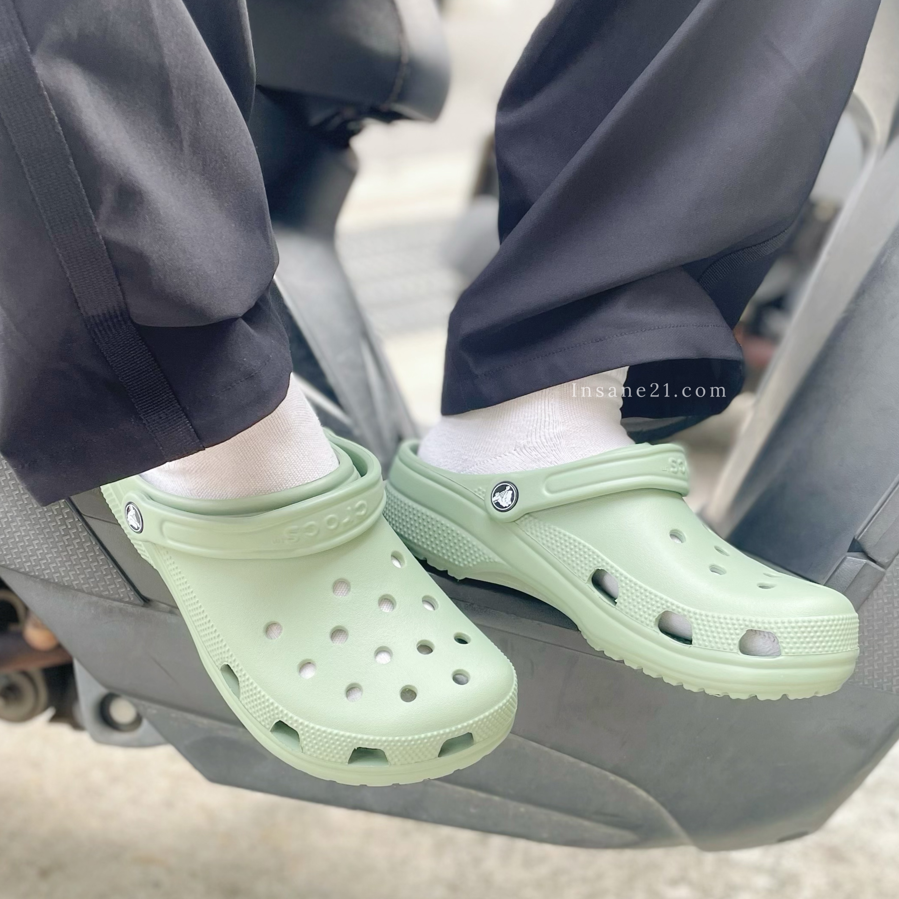 CROCS CLASSIC CLOG 森林綠 經典洞洞鞋 懶人鞋 拖鞋 男鞋
