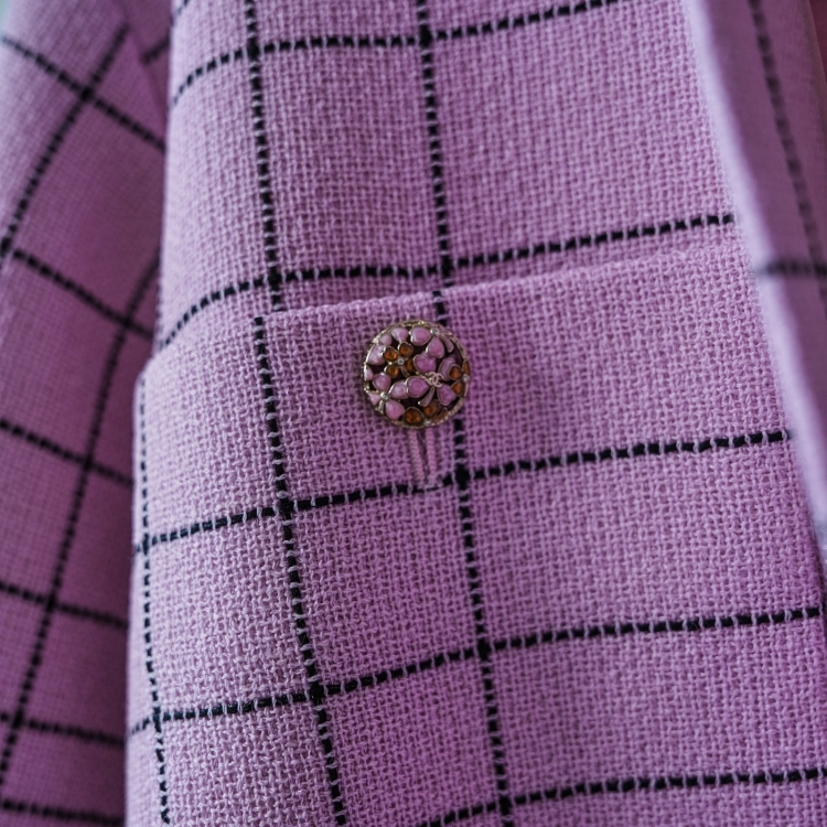 Chanel 粉色格紋腰帶外套