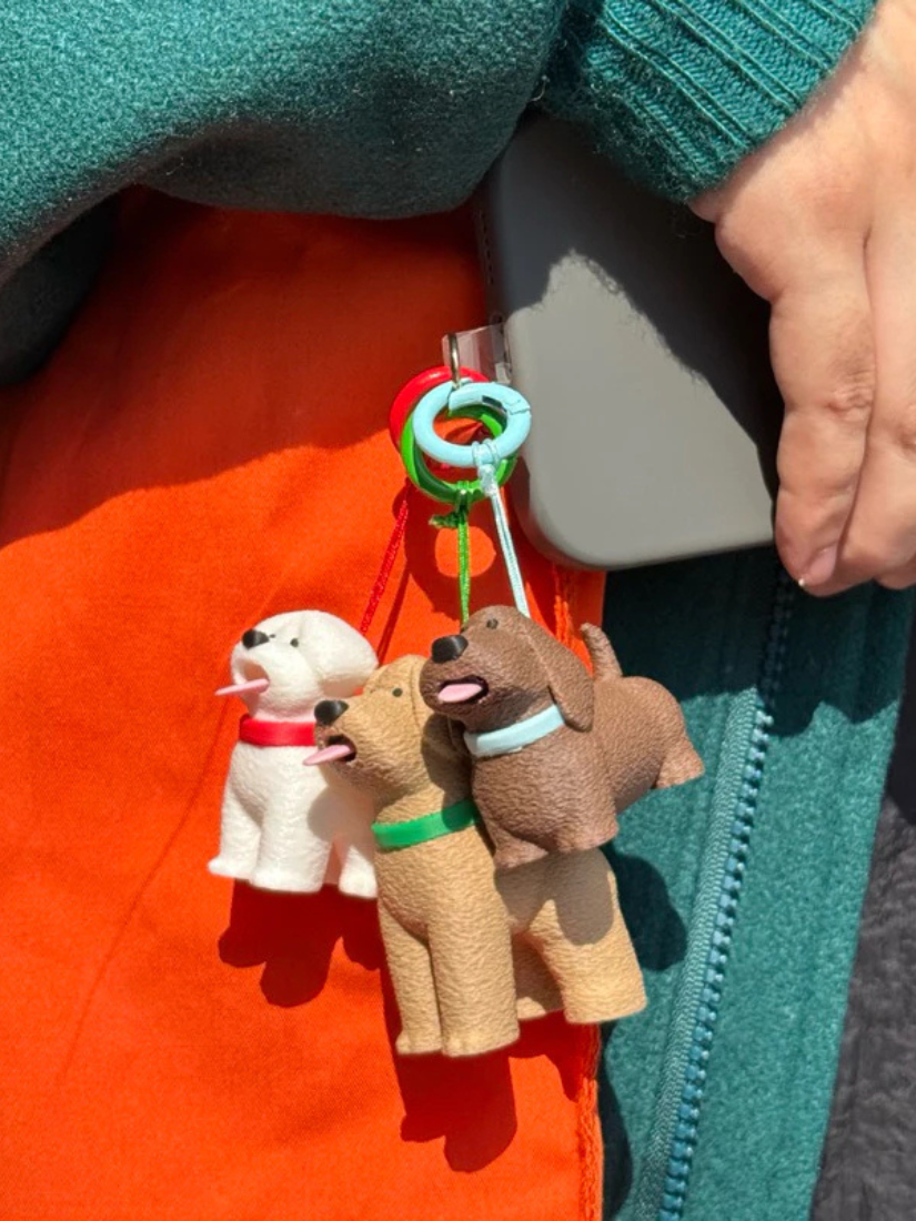 【 限量現貨 】 hue 文創品牌 吐舌頭的小狗狗造型吊飾 泰國