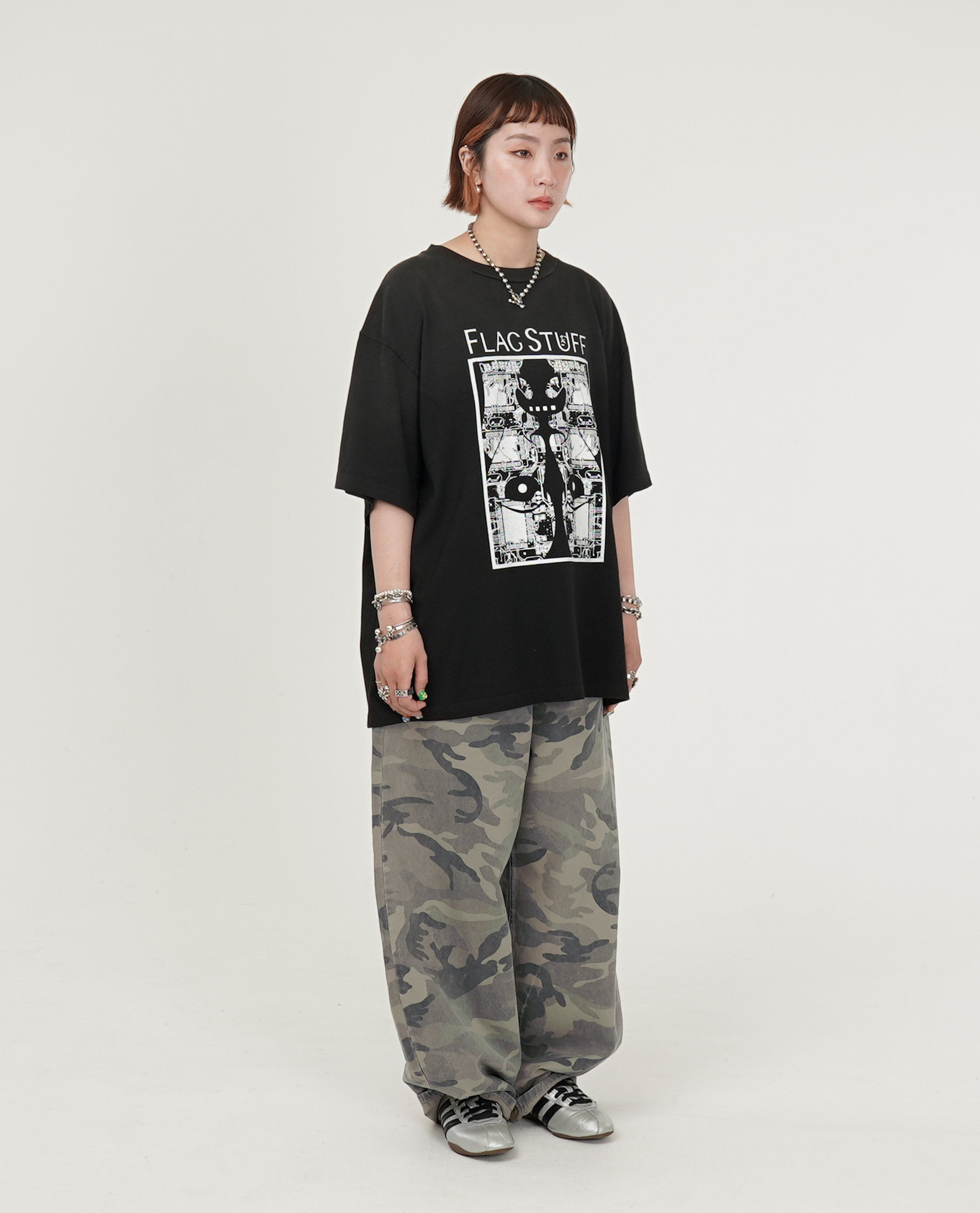 F-LAGSTUF-F ”FACE” TEE - 25SS