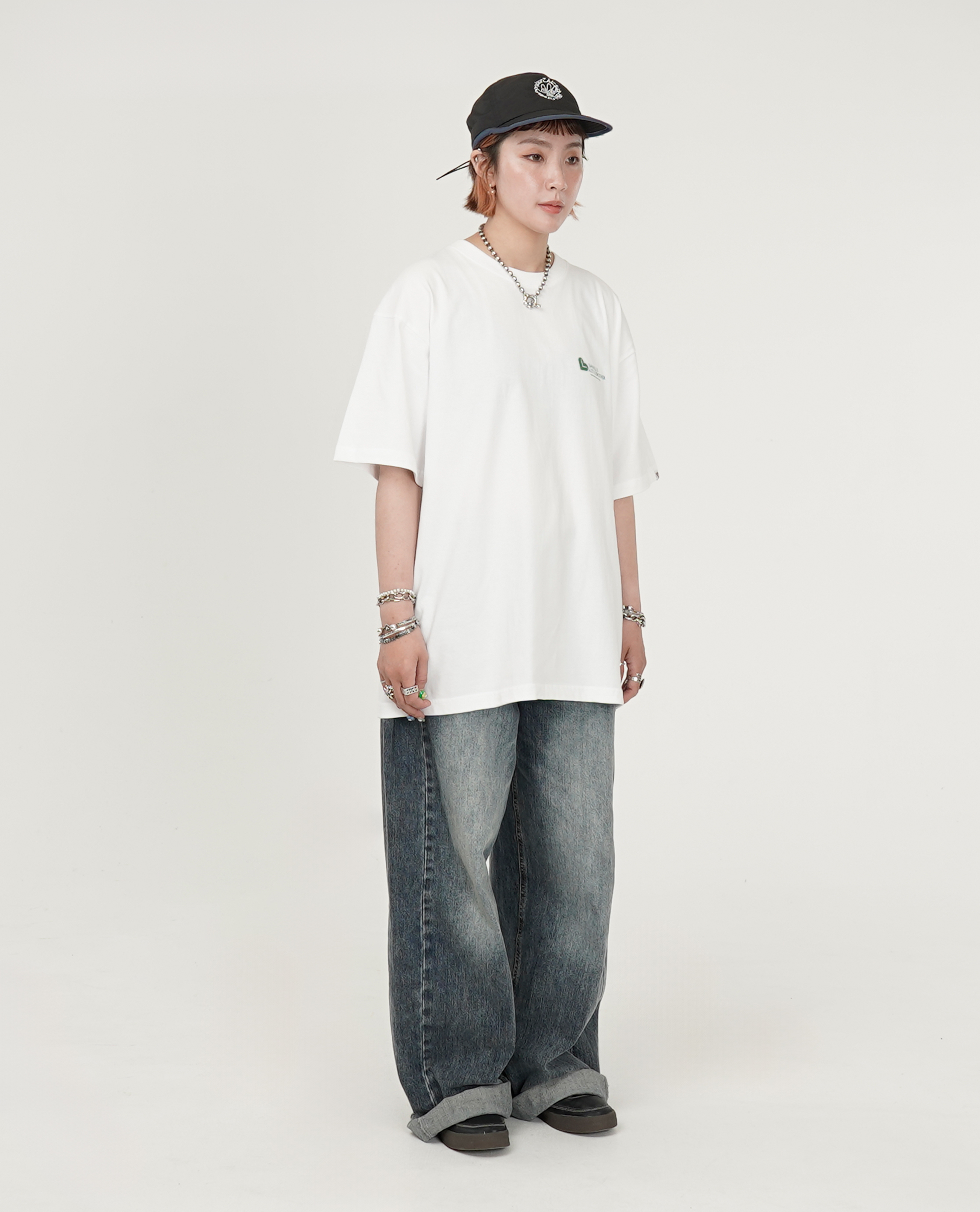 SAYHELLO Act Classy S/S Tee - 25SS
