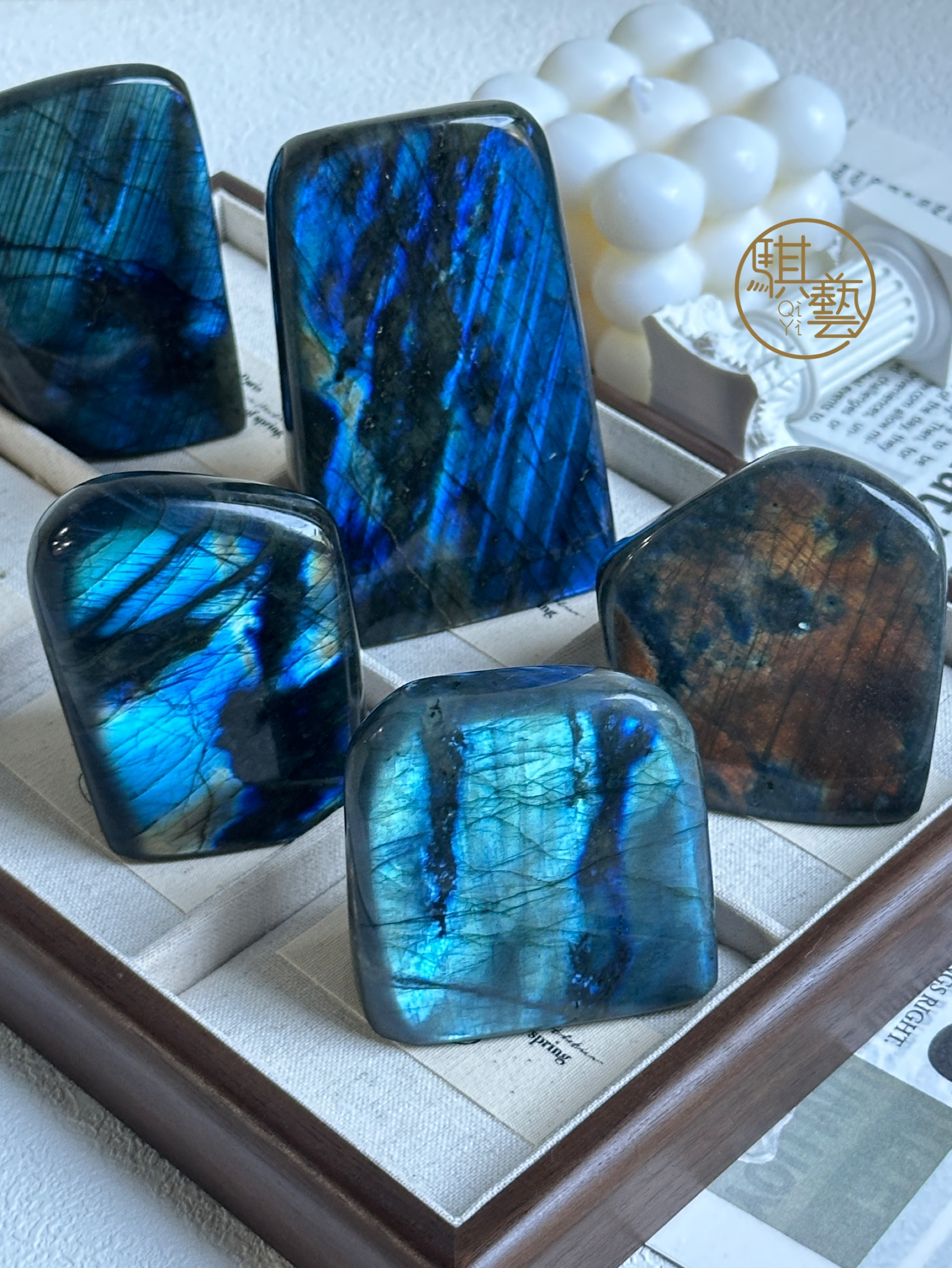 高光拉長石隨型｜閃耀靈感與直覺的神秘之石