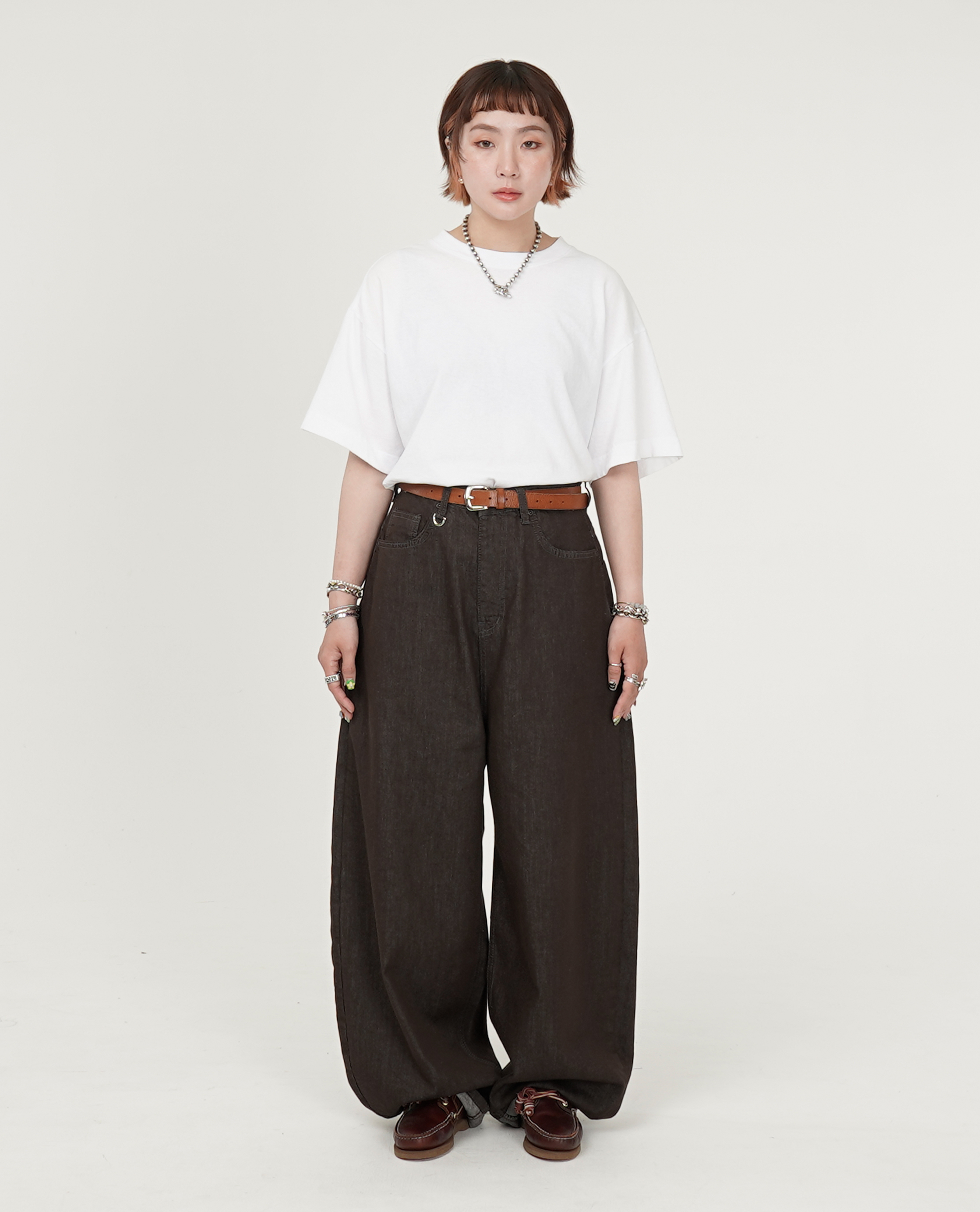 深咖寬鬆D環牛仔