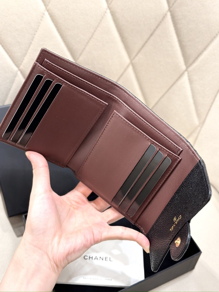 CHANEL Classic Small Flap Wallet AP0231