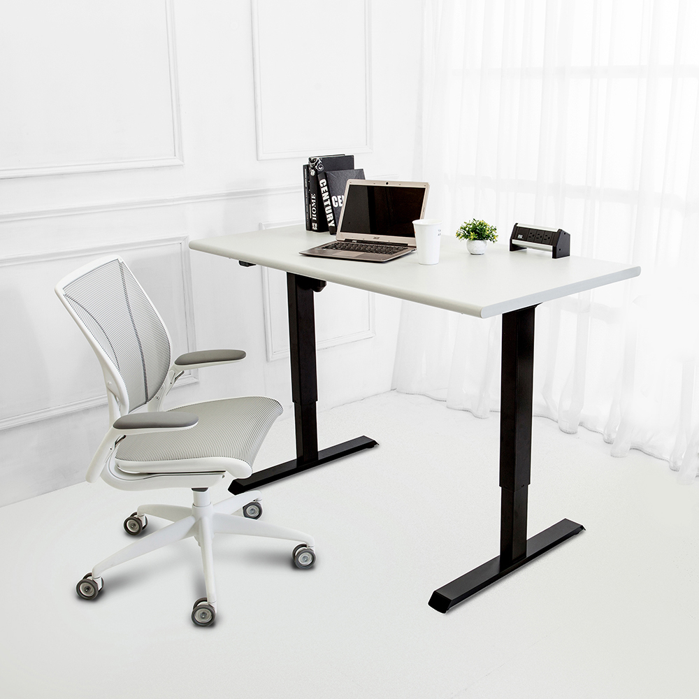 南亞塑鋼-4.7尺電動升降工作桌/電腦桌/書桌