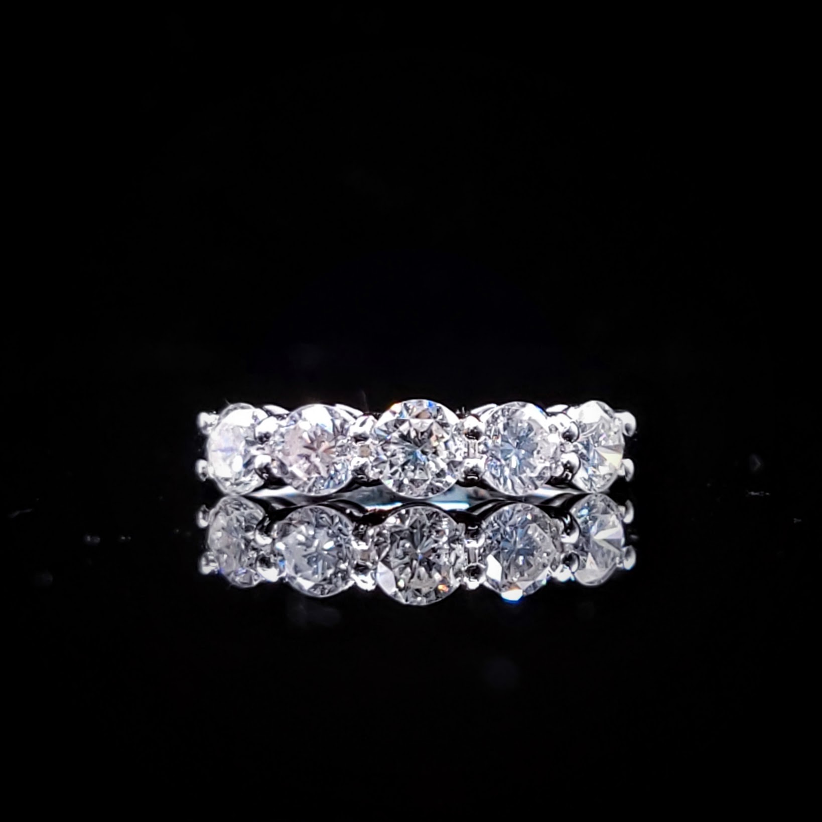 18K White Gold 1.10ct Diamond Ring