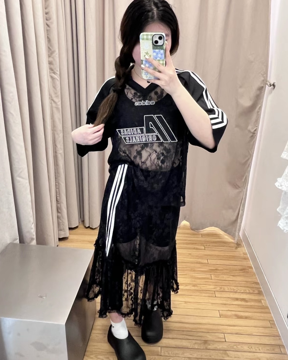 <新款報到‼> ADIDAS 美式復古蕾絲透膚上衣 2色