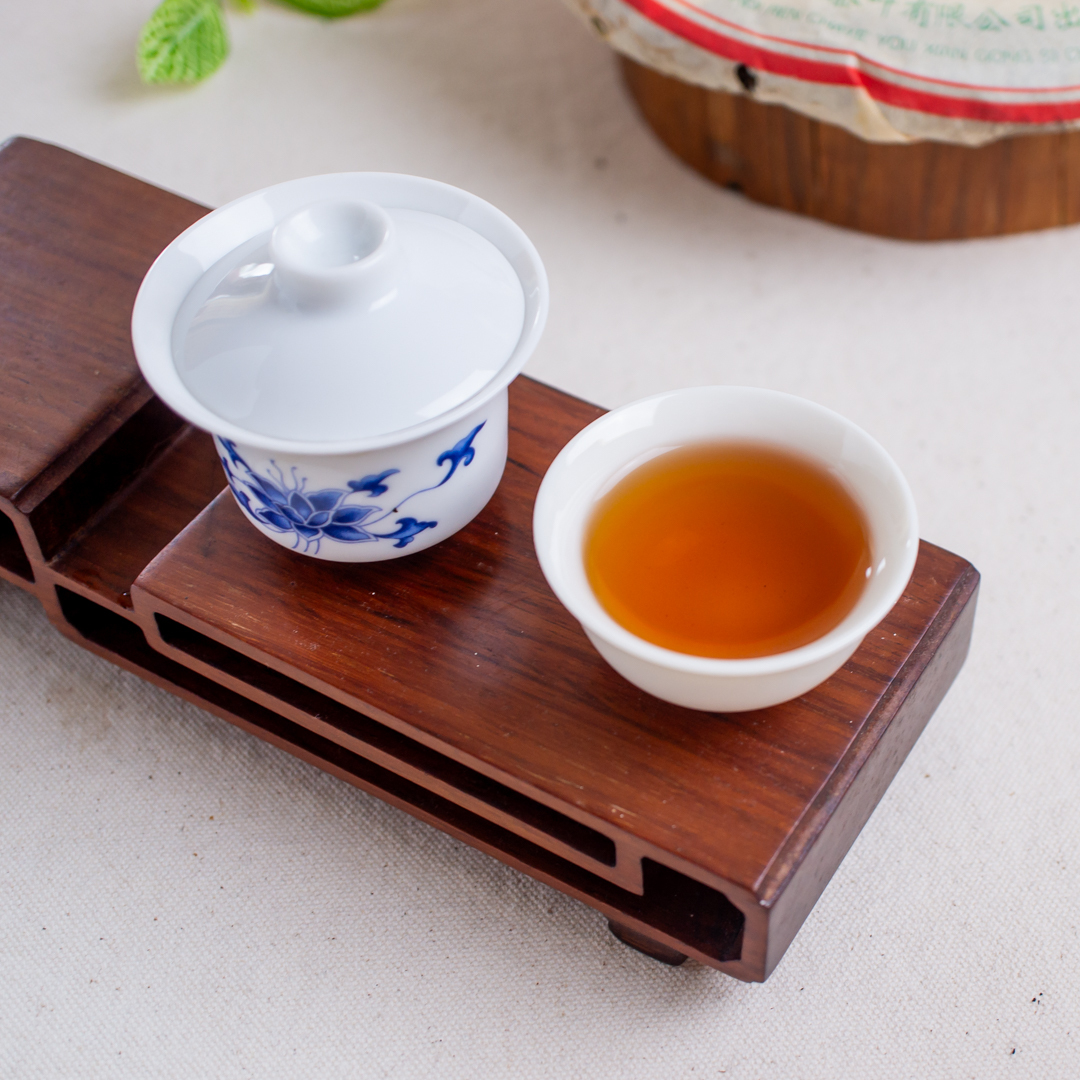 易武正山純料春尖極品茶餅－2006年生餅