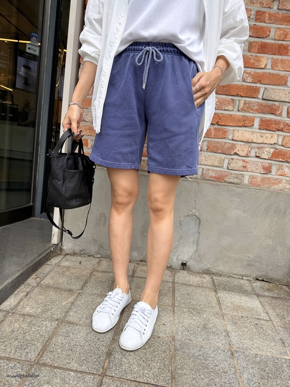 正韓LA水洗感修身綁帶短褲 (藍)