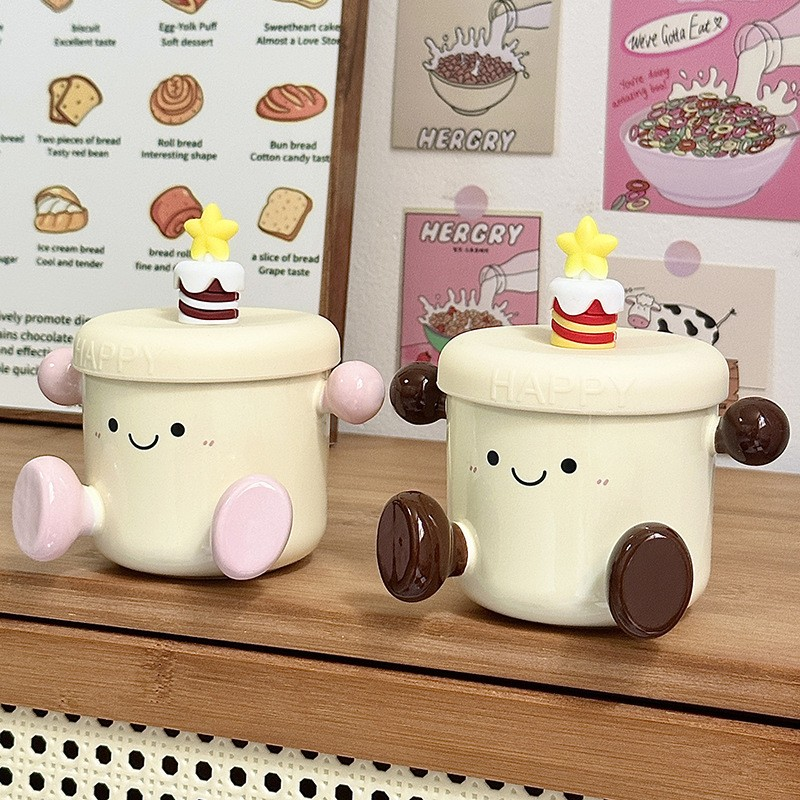 Happy Couple Figurine Ceramic Mug with Lid