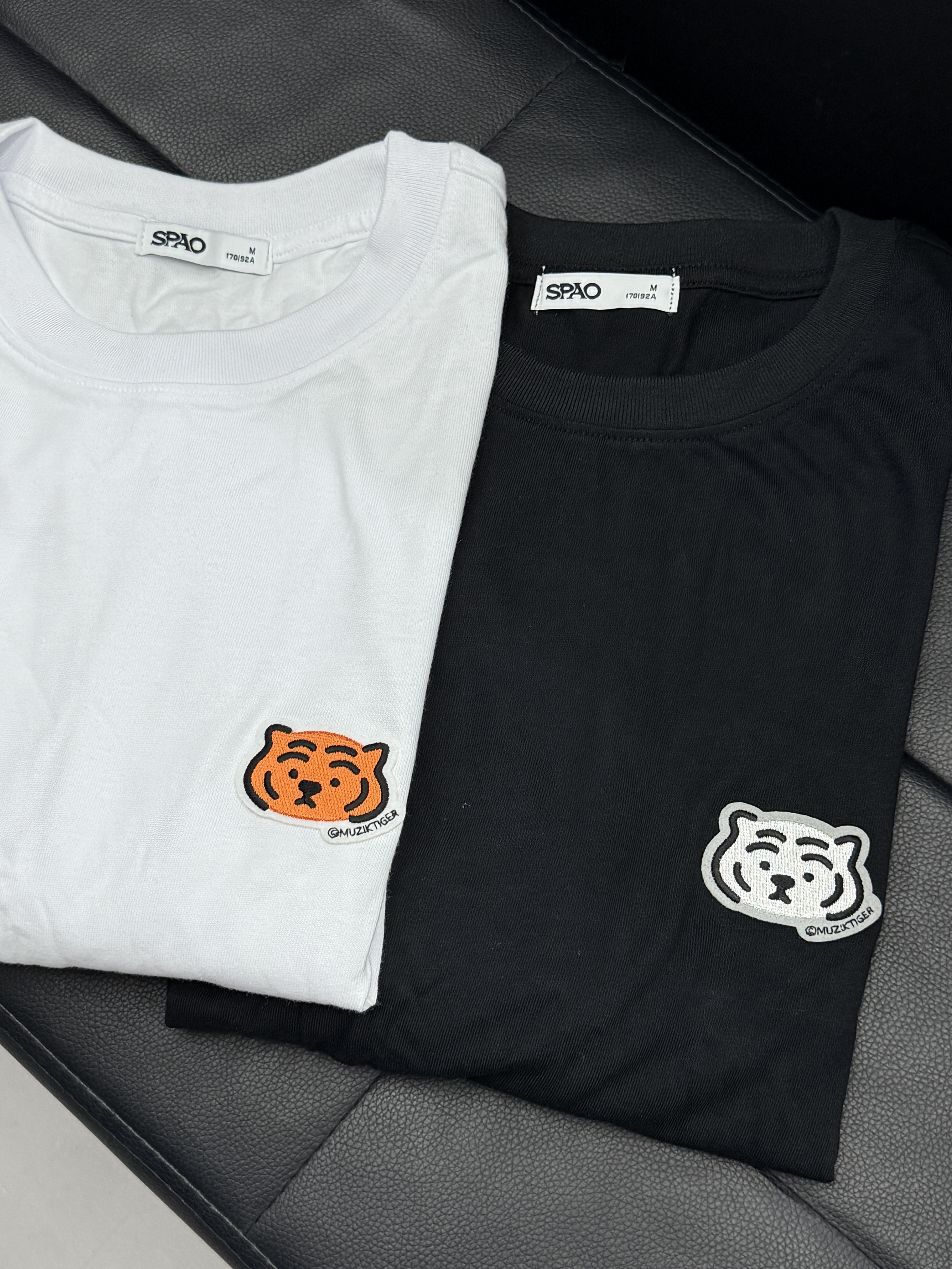 SPAO x Muzik Tiger 兩件組 一黑一白 sprwe38u04-00 小老虎刺繡