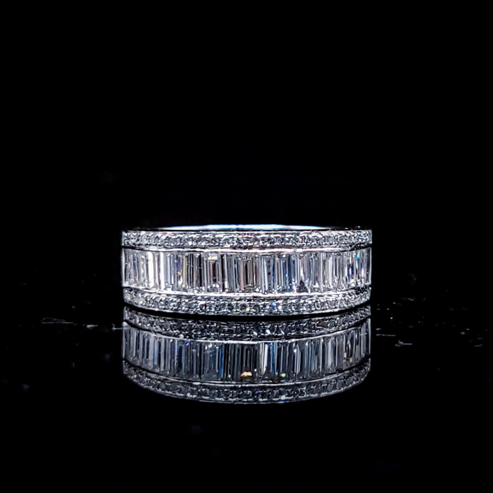 18K White Gold 1.88ct Baguette Cut Diamond Ring