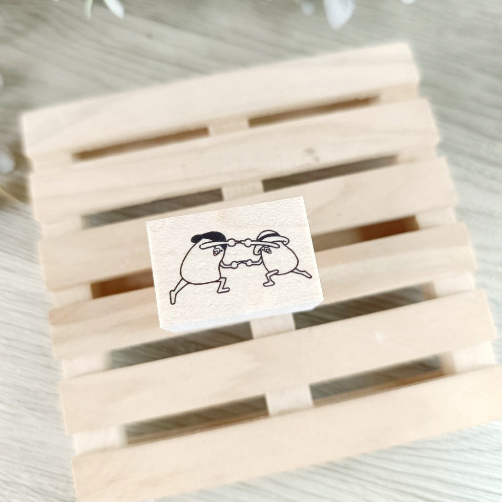 日本YUN．雞兄弟-合體 2x3cm原創櫸木印章