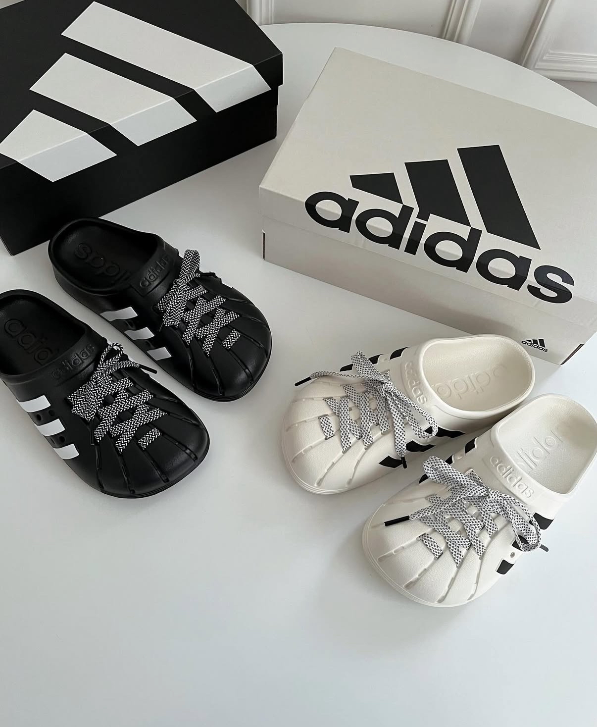 Adidas Adilette Clogs 懶人鞋 穆勒鞋 洞洞拖鞋 防水 黑色 白色 男女鞋 JH9848 JH9849/預購