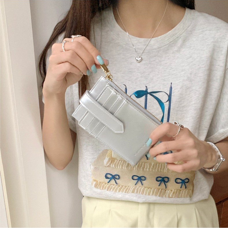 Foldable Commuter Multi-Card ID Wallet