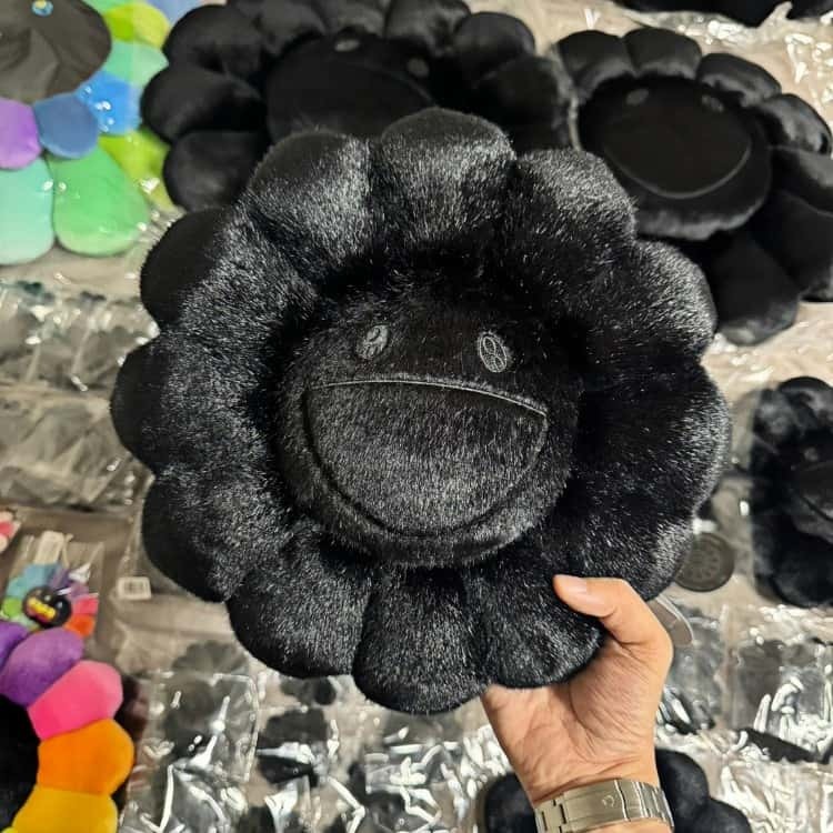 Takashi Murakami / Flower Cushion / 全黑系列收藏級潮流軟裝