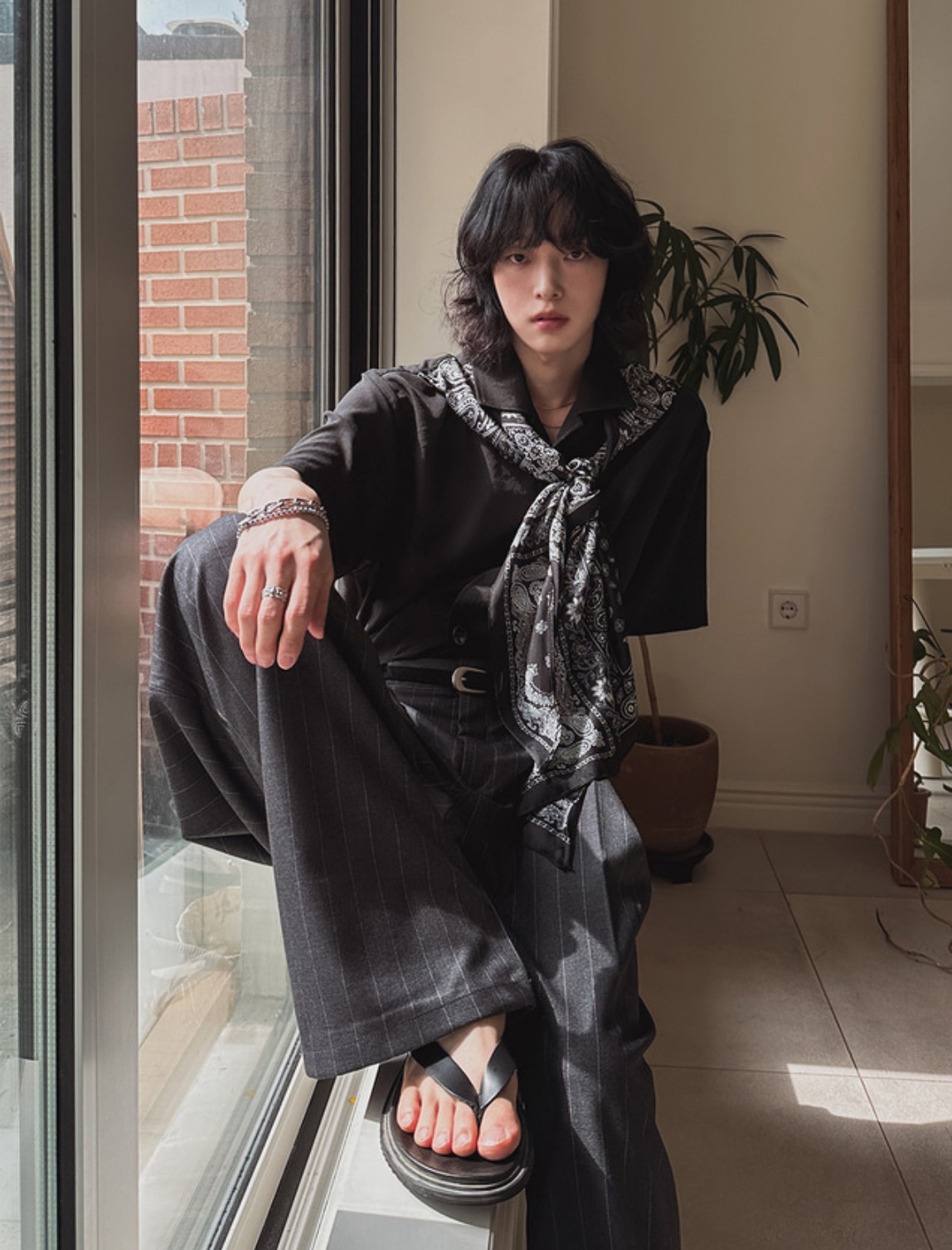 變形蟲領巾半身襯衫