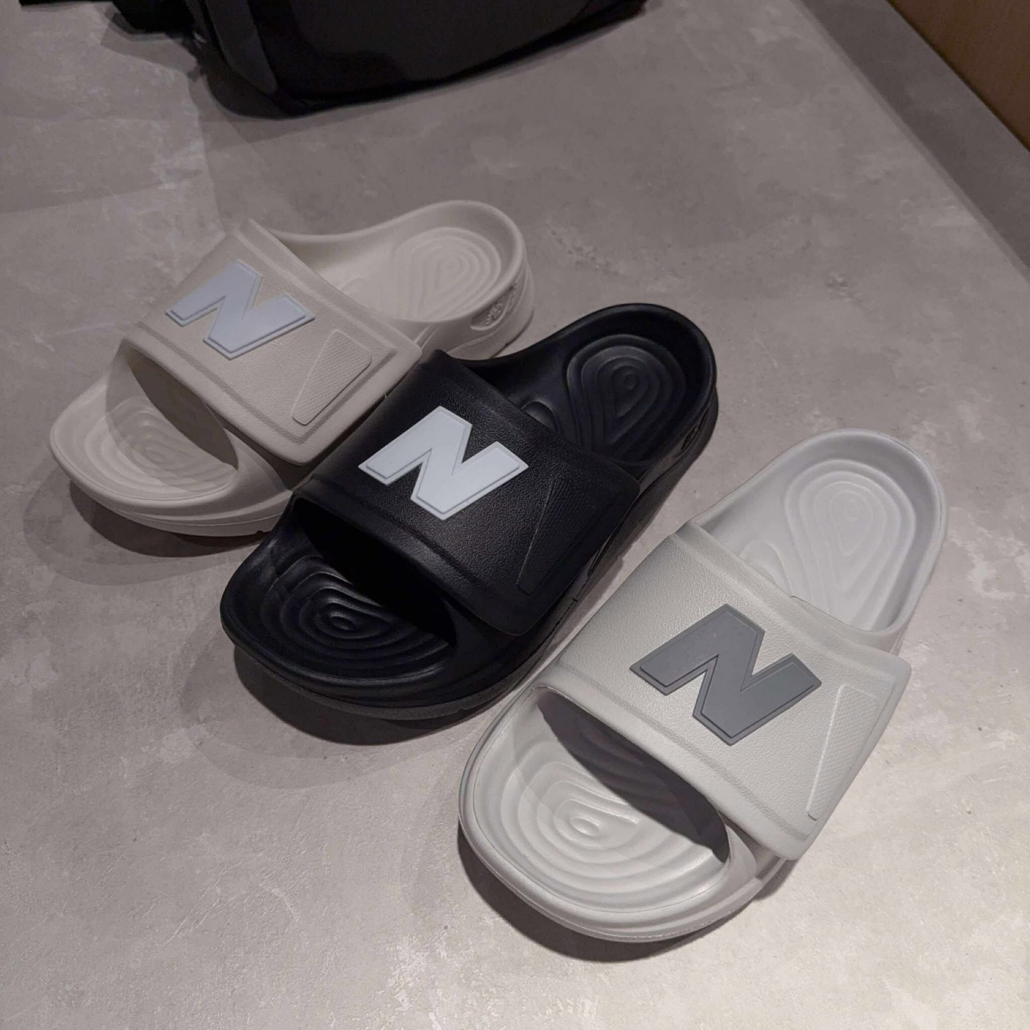 New Balance 202XA 女 Velcro Slide 灰SWASPTC1、黑SWASPTF1、白SWASPTG1
