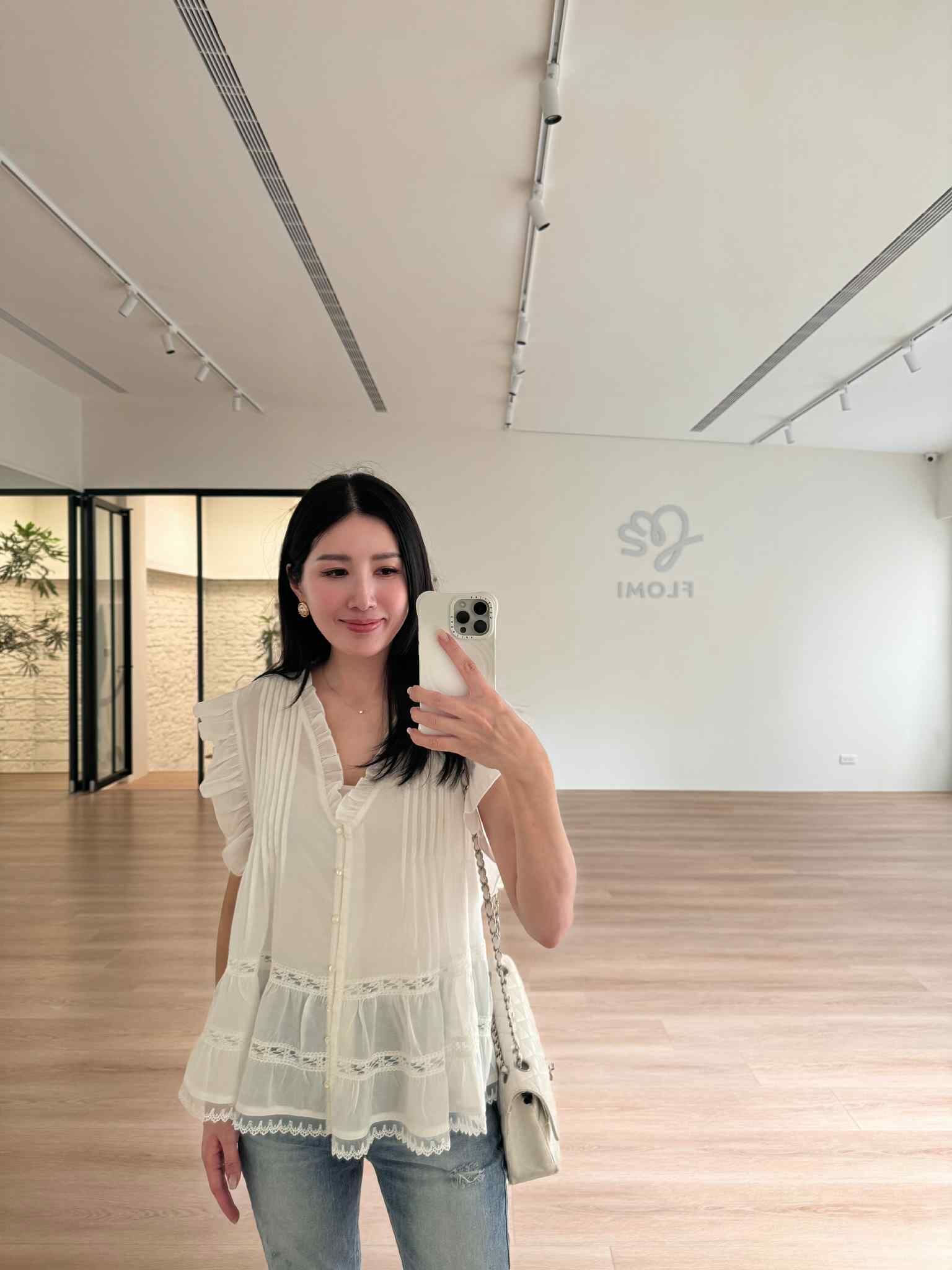 NY47 超精緻人造絲蕾絲壓褶上衣