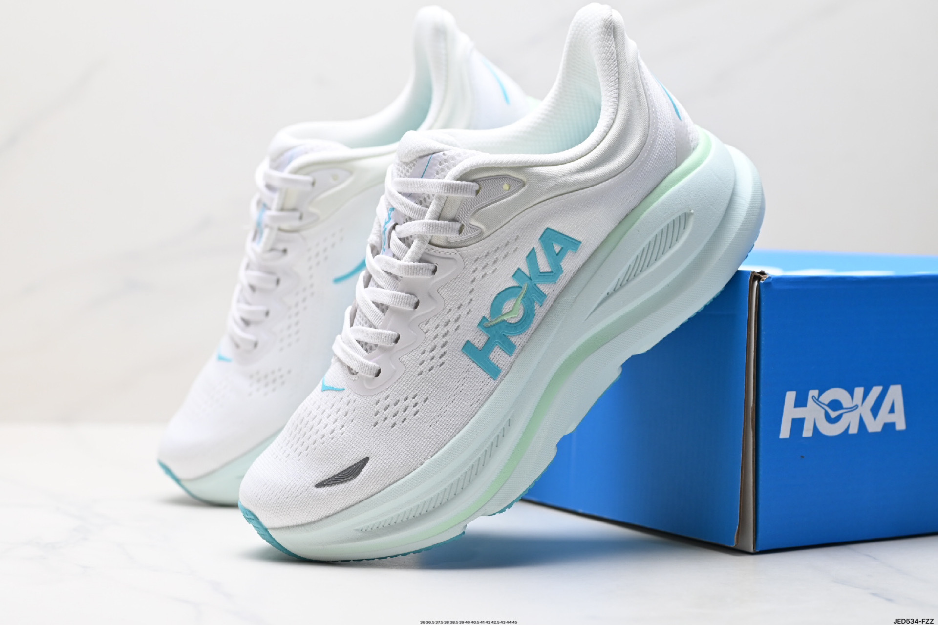 HOKA M BONDl 9