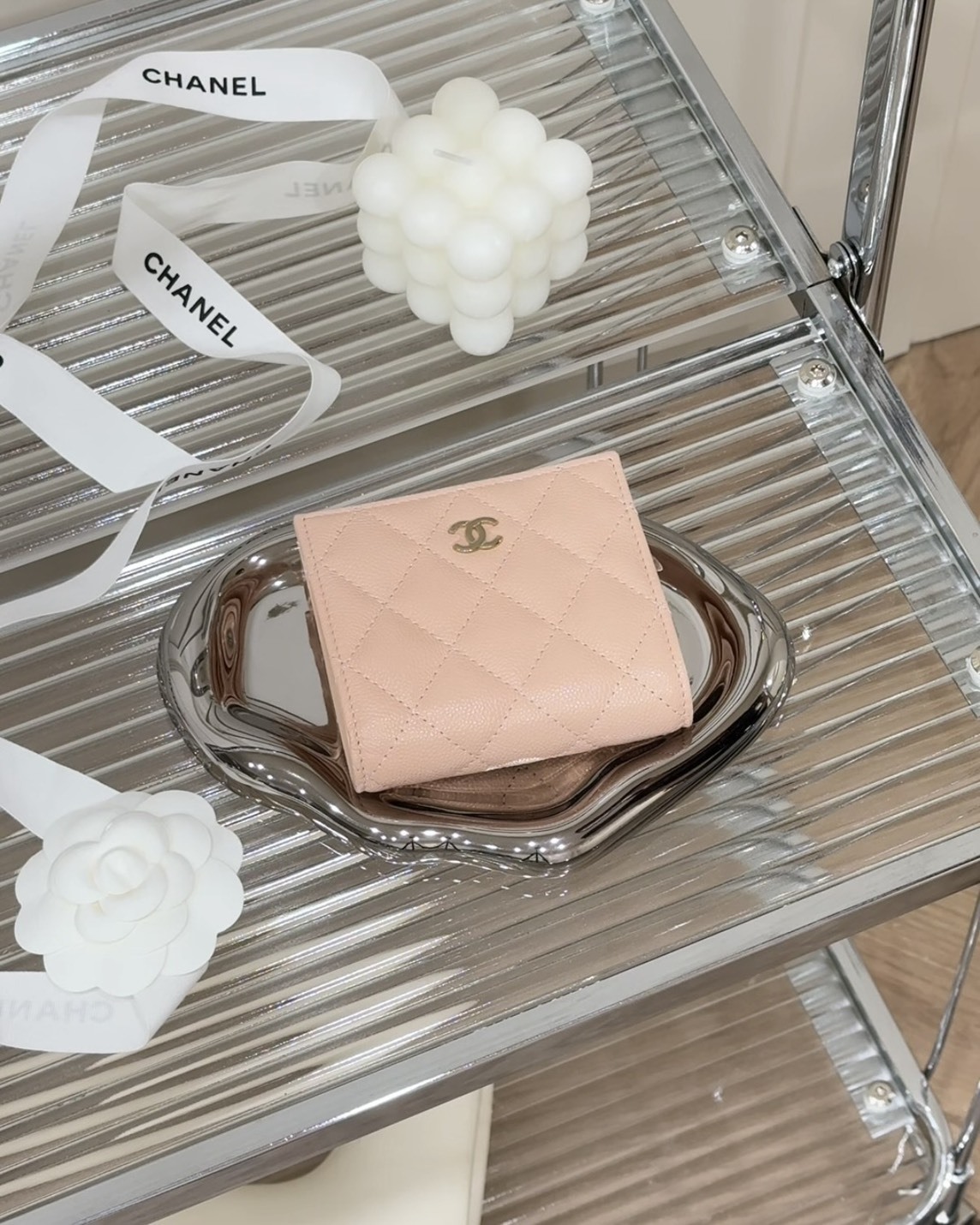 CHANEL｜對開短夾 肉粉色