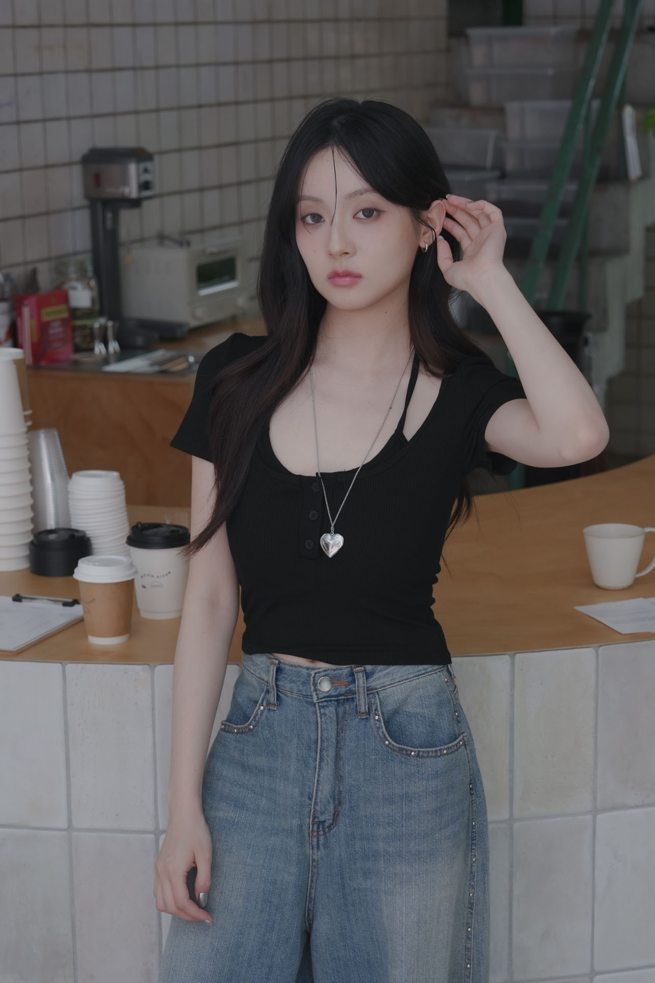 【Discount】掛脖開扣假兩件短T